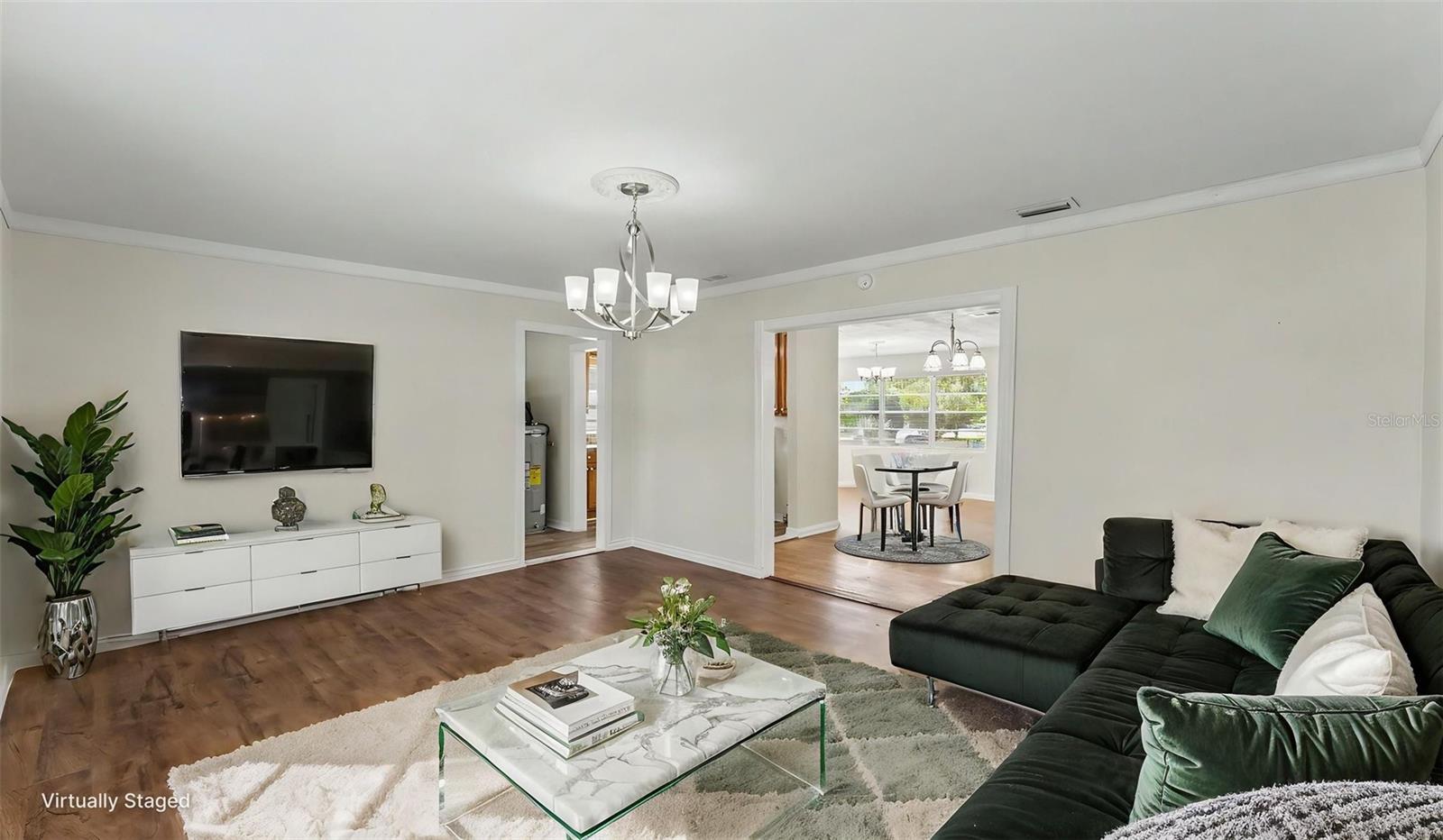 1050 PINE AVE, LAKE WALES, FL, 33853