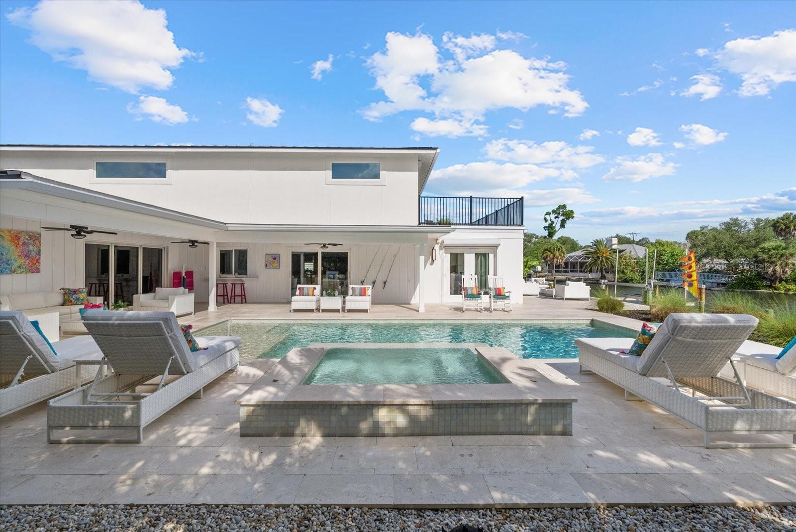 813 IDLEWILD WAY, SARASOTA, FL, 34242