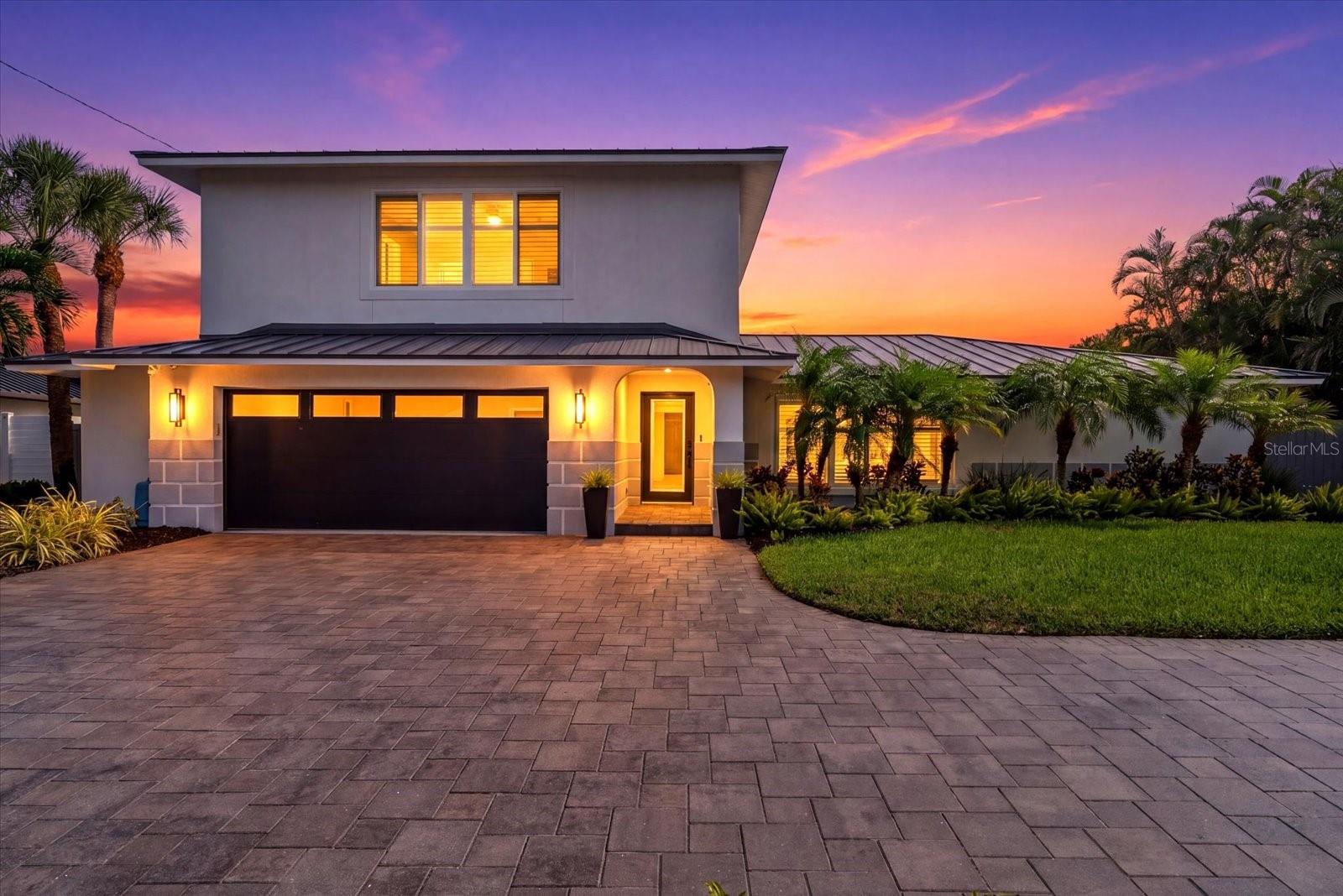 813 IDLEWILD WAY, SARASOTA, FL, 34242