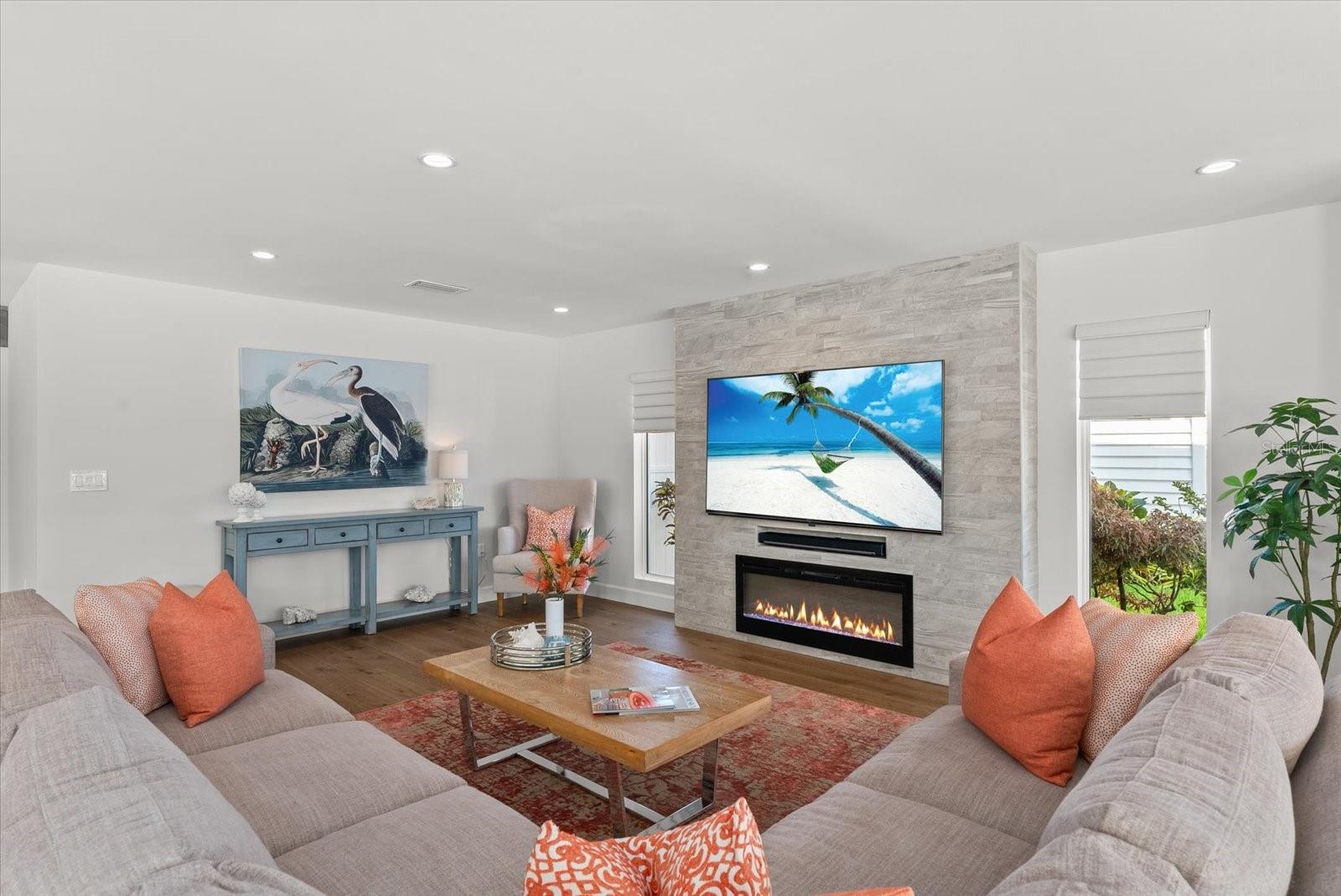 813 IDLEWILD WAY, SARASOTA, FL, 34242
