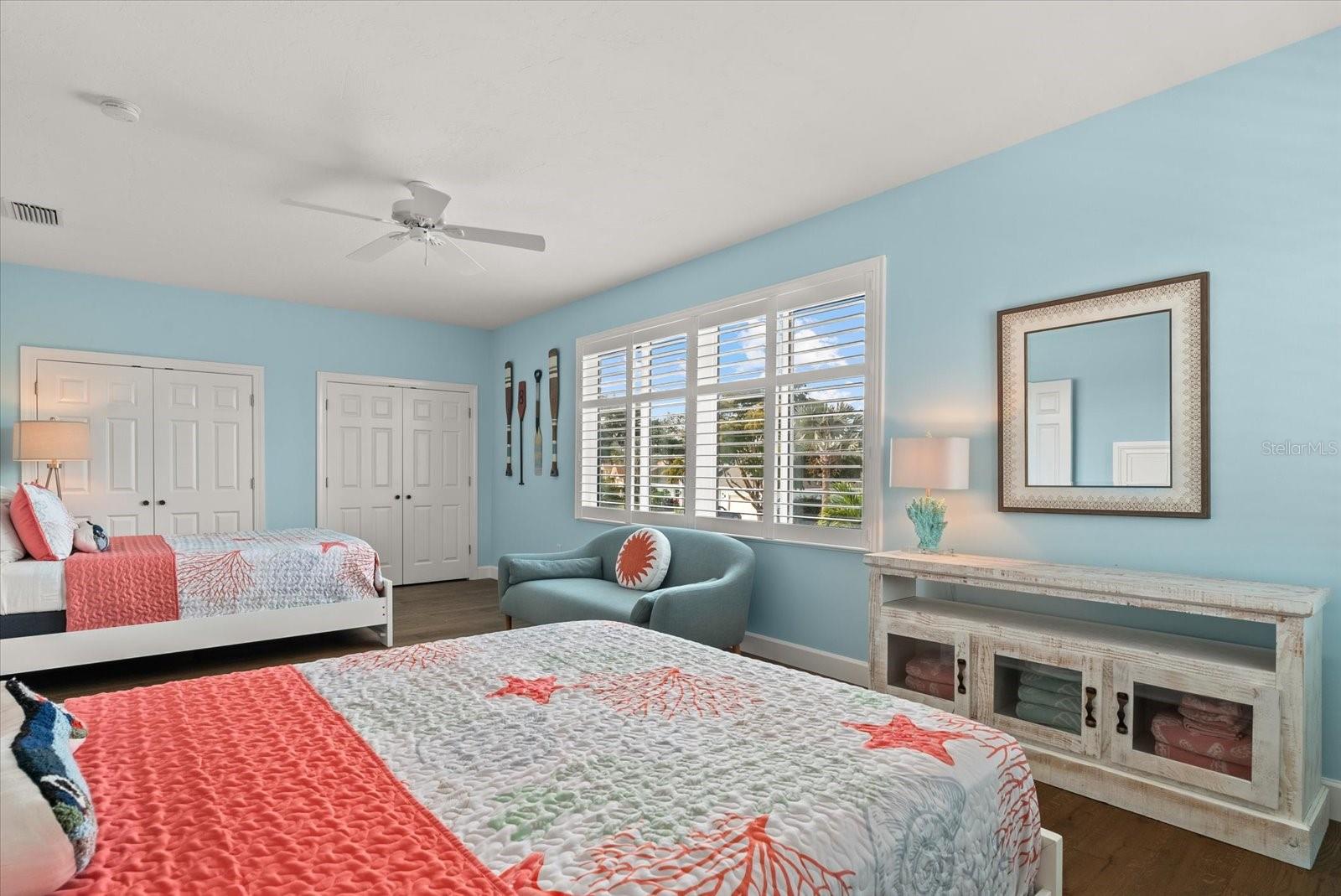 813 IDLEWILD WAY, SARASOTA, FL, 34242