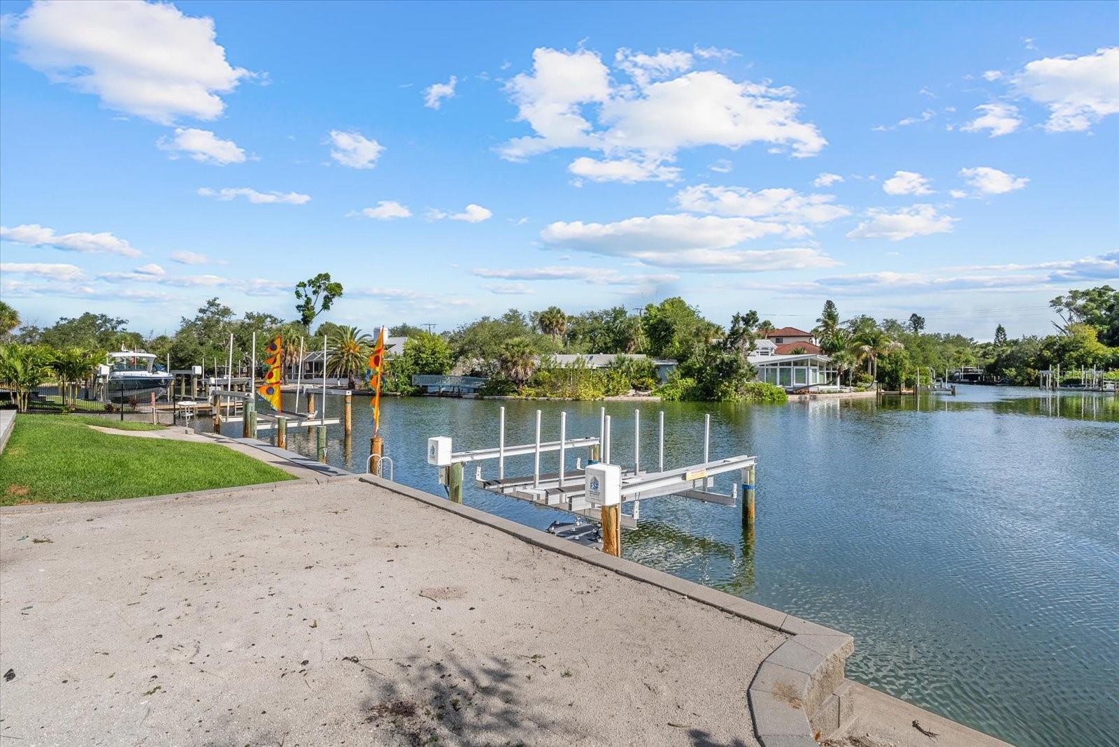 813 IDLEWILD WAY, SARASOTA, FL, 34242