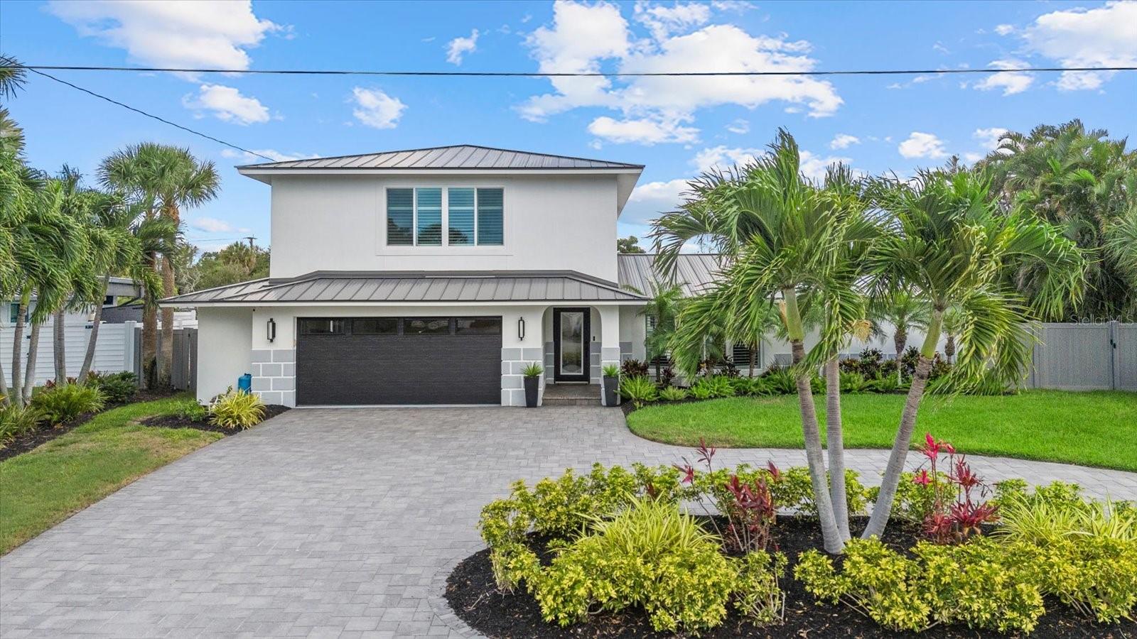 813 IDLEWILD WAY, SARASOTA, FL, 34242