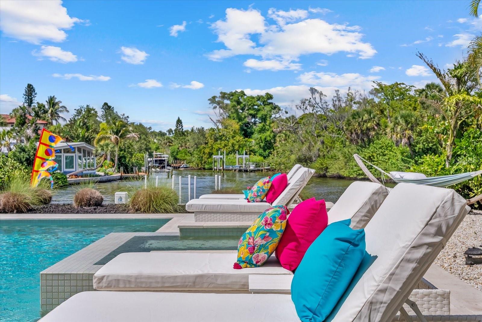 813 IDLEWILD WAY, SARASOTA, FL, 34242