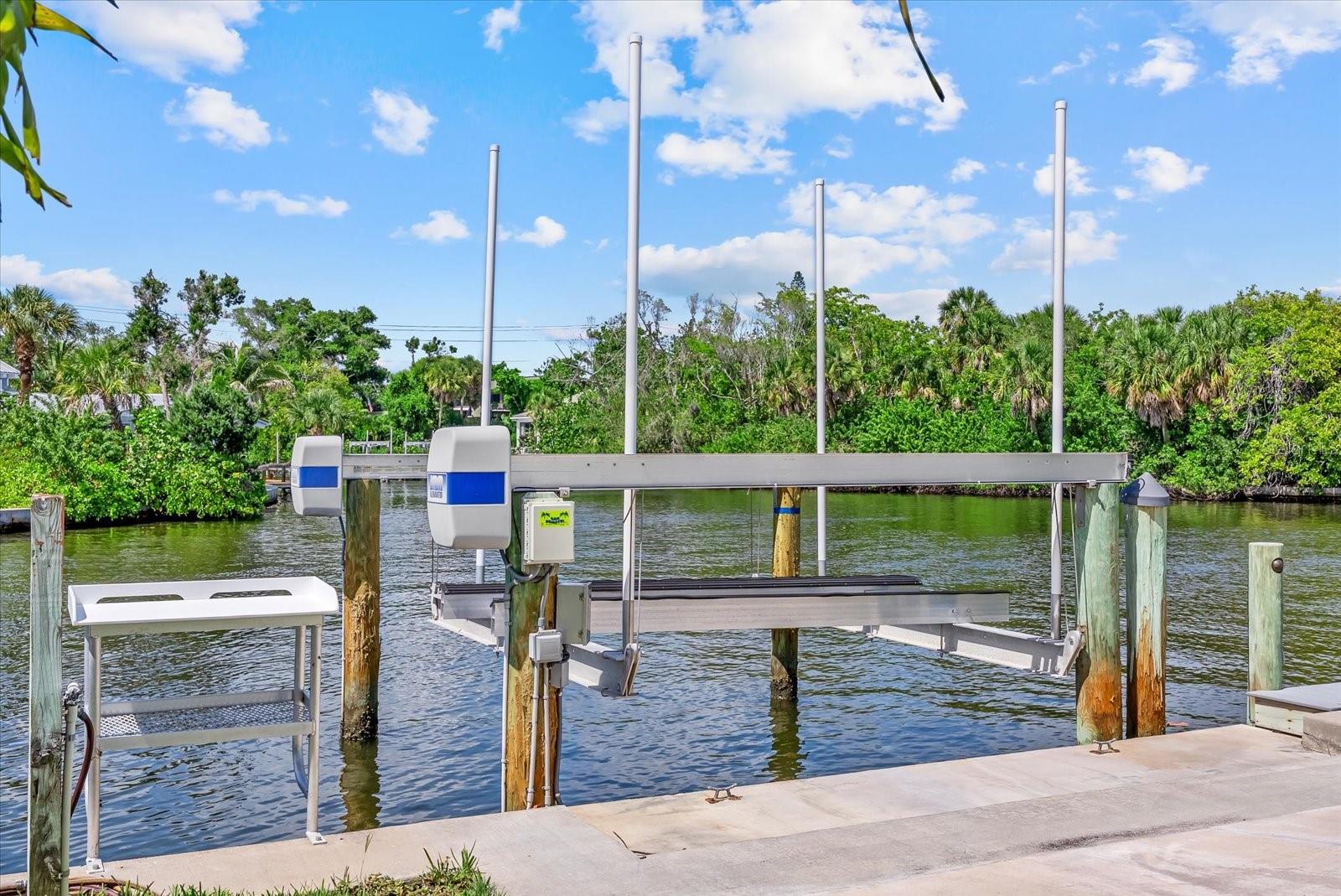 813 IDLEWILD WAY, SARASOTA, FL, 34242