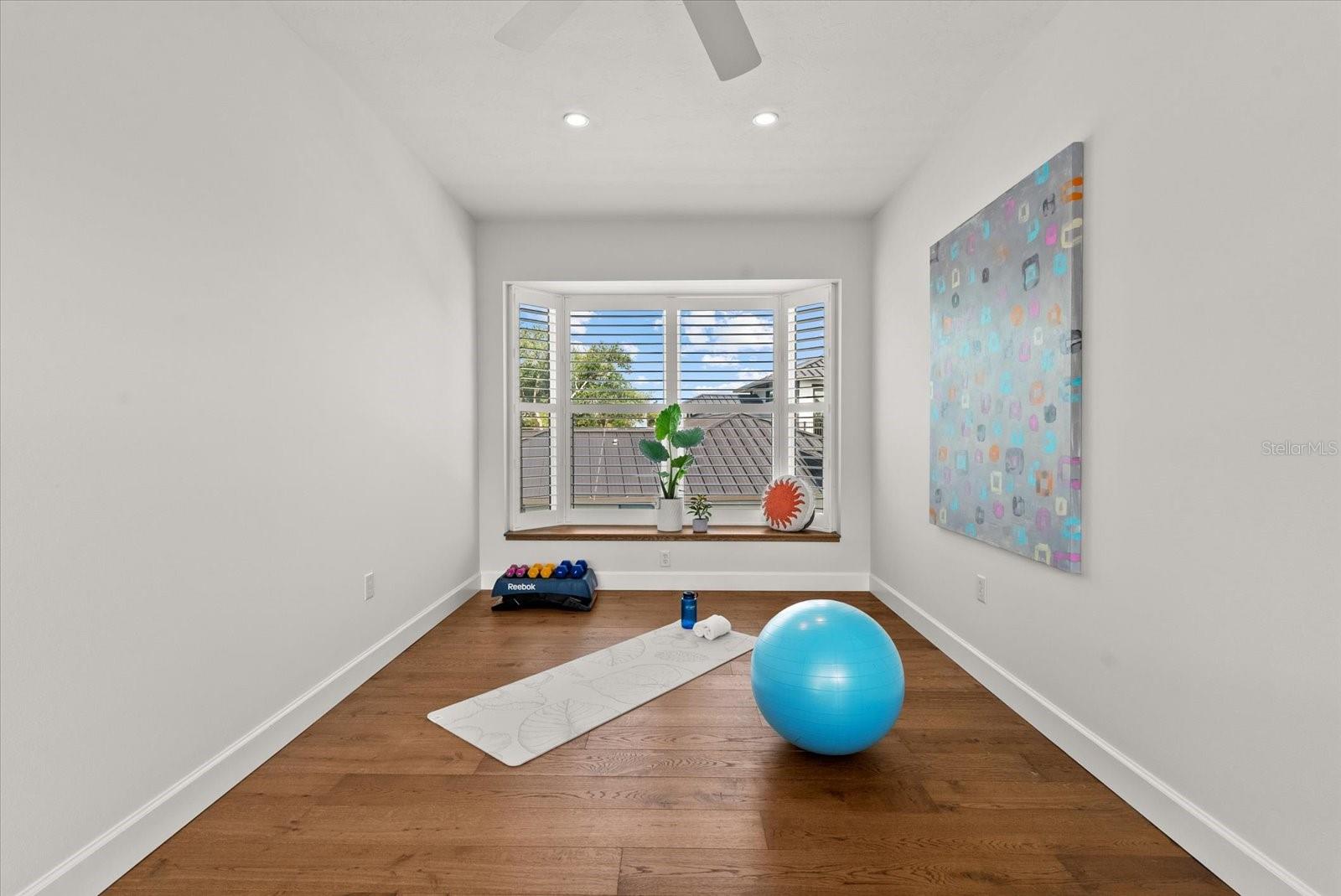 813 IDLEWILD WAY, SARASOTA, FL, 34242