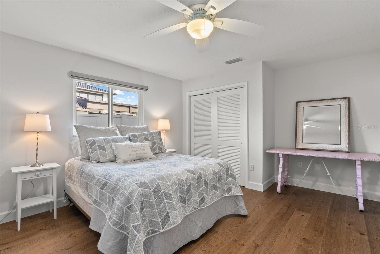 813 IDLEWILD WAY, SARASOTA, FL, 34242