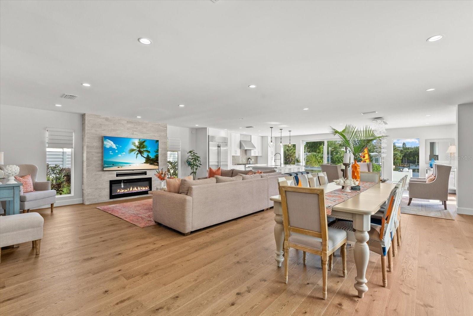 813 IDLEWILD WAY, SARASOTA, FL, 34242