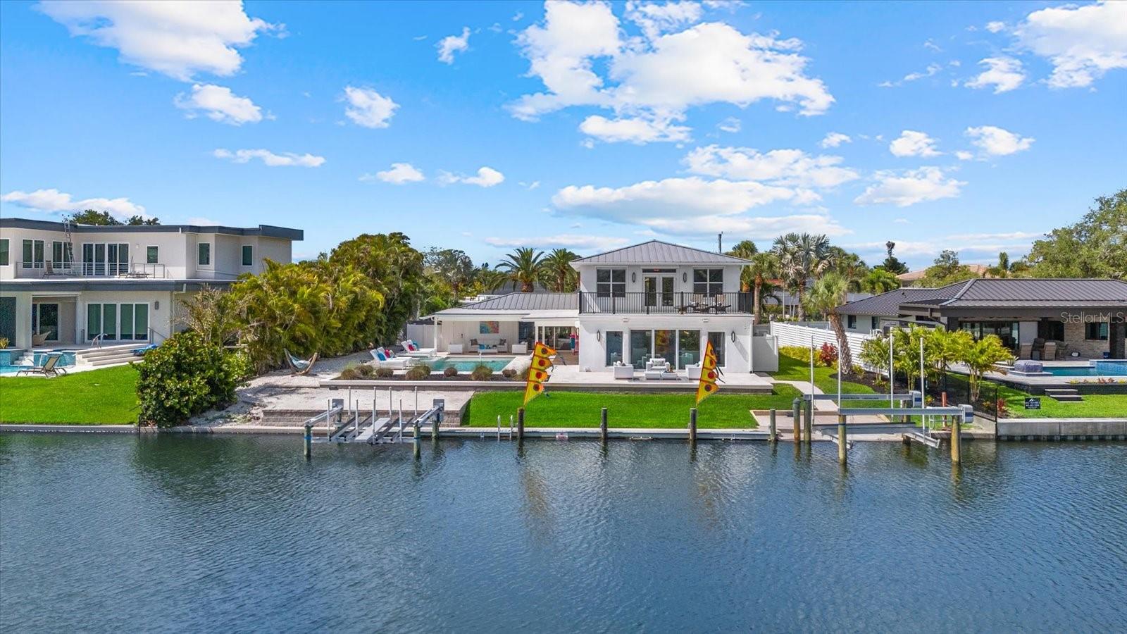 813 IDLEWILD WAY, SARASOTA, FL, 34242