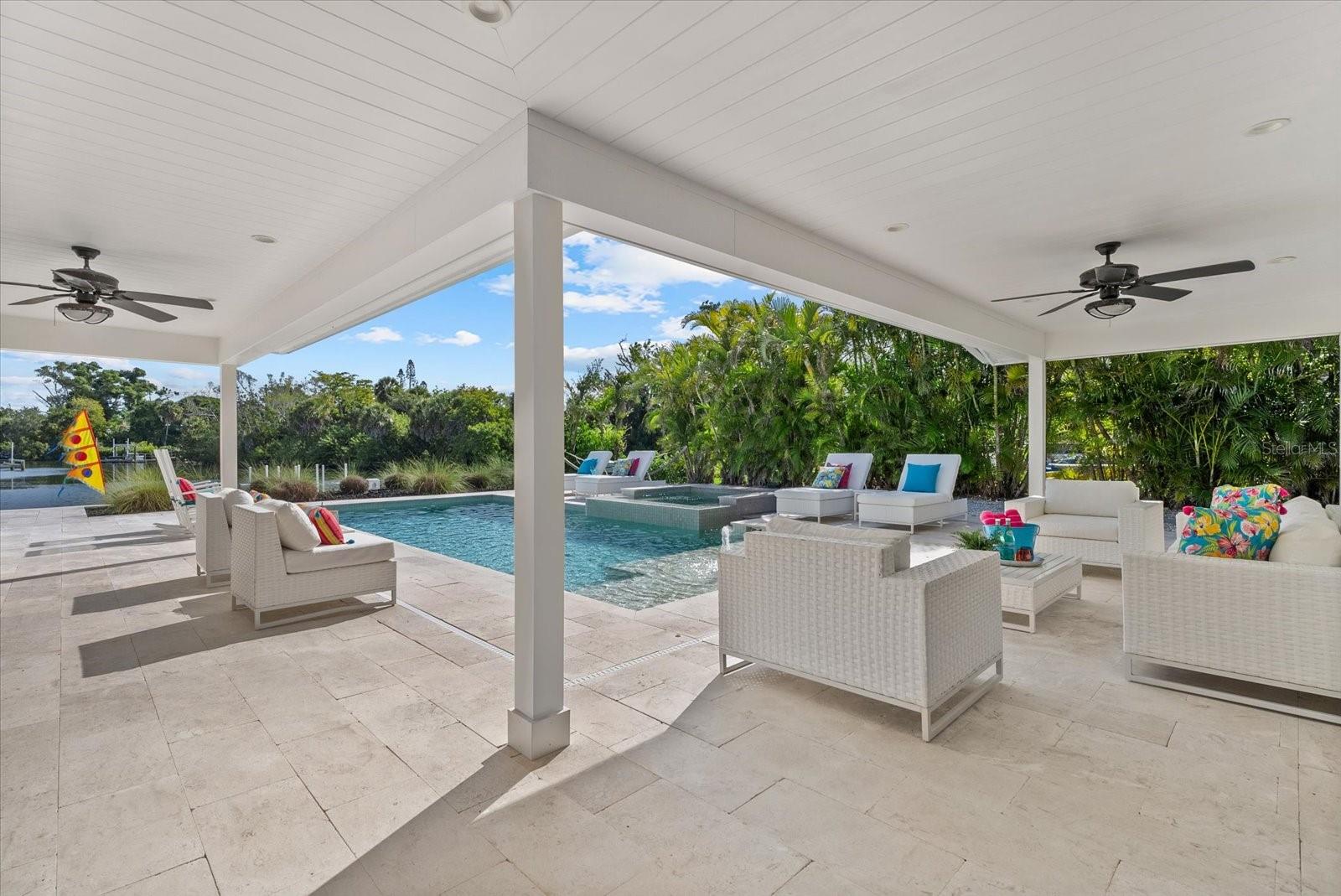 813 IDLEWILD WAY, SARASOTA, FL, 34242