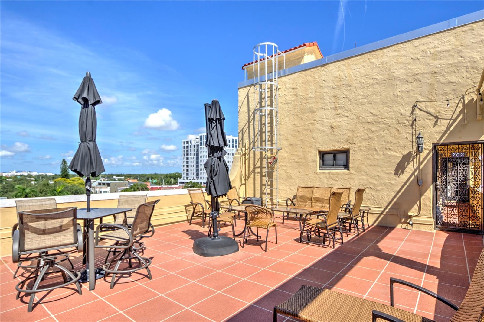 130 4TH AVE N #610, ST PETERSBURG, FL, 33701