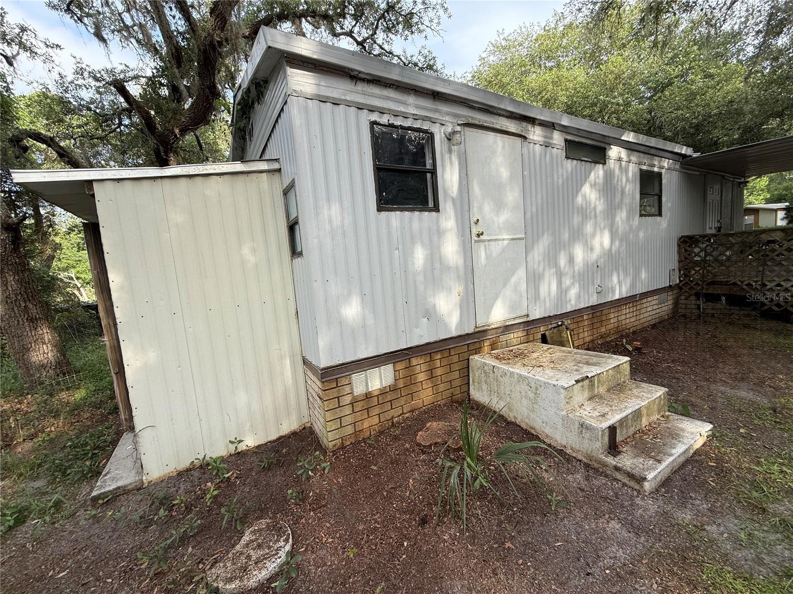 14455 E HIGHWAY 25 E #22, OCKLAWAHA, FL, 32179