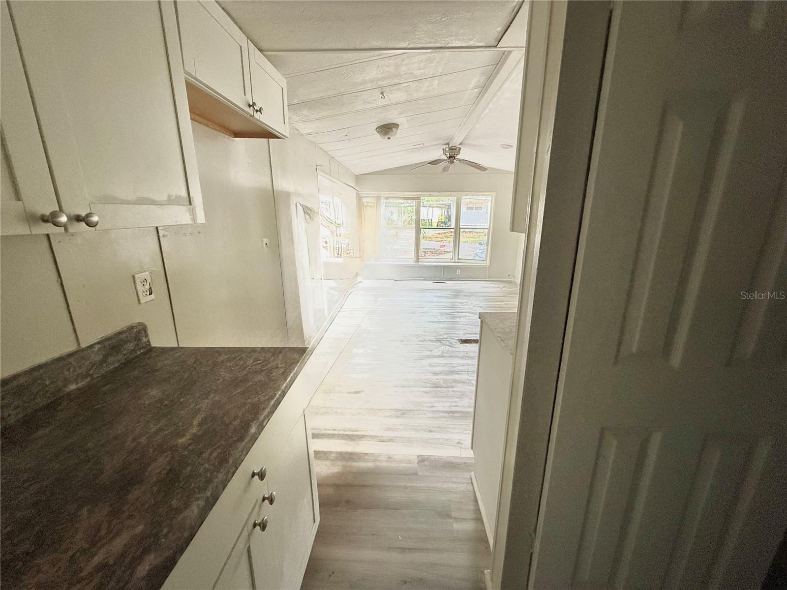 14455 E HIGHWAY 25 E #22, OCKLAWAHA, FL, 32179