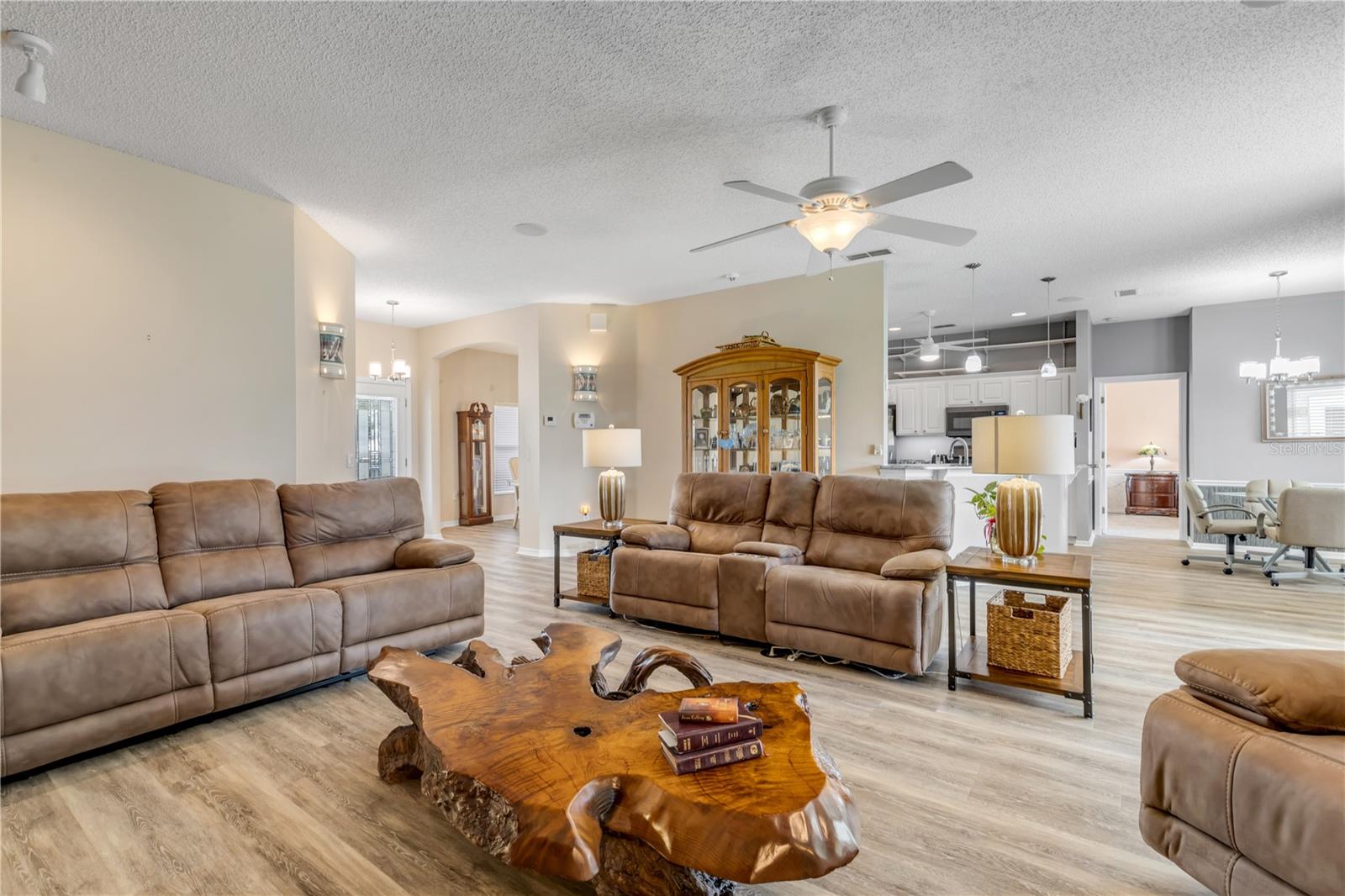 349 MARINERS GATE DR, EDGEWATER, FL, 32141