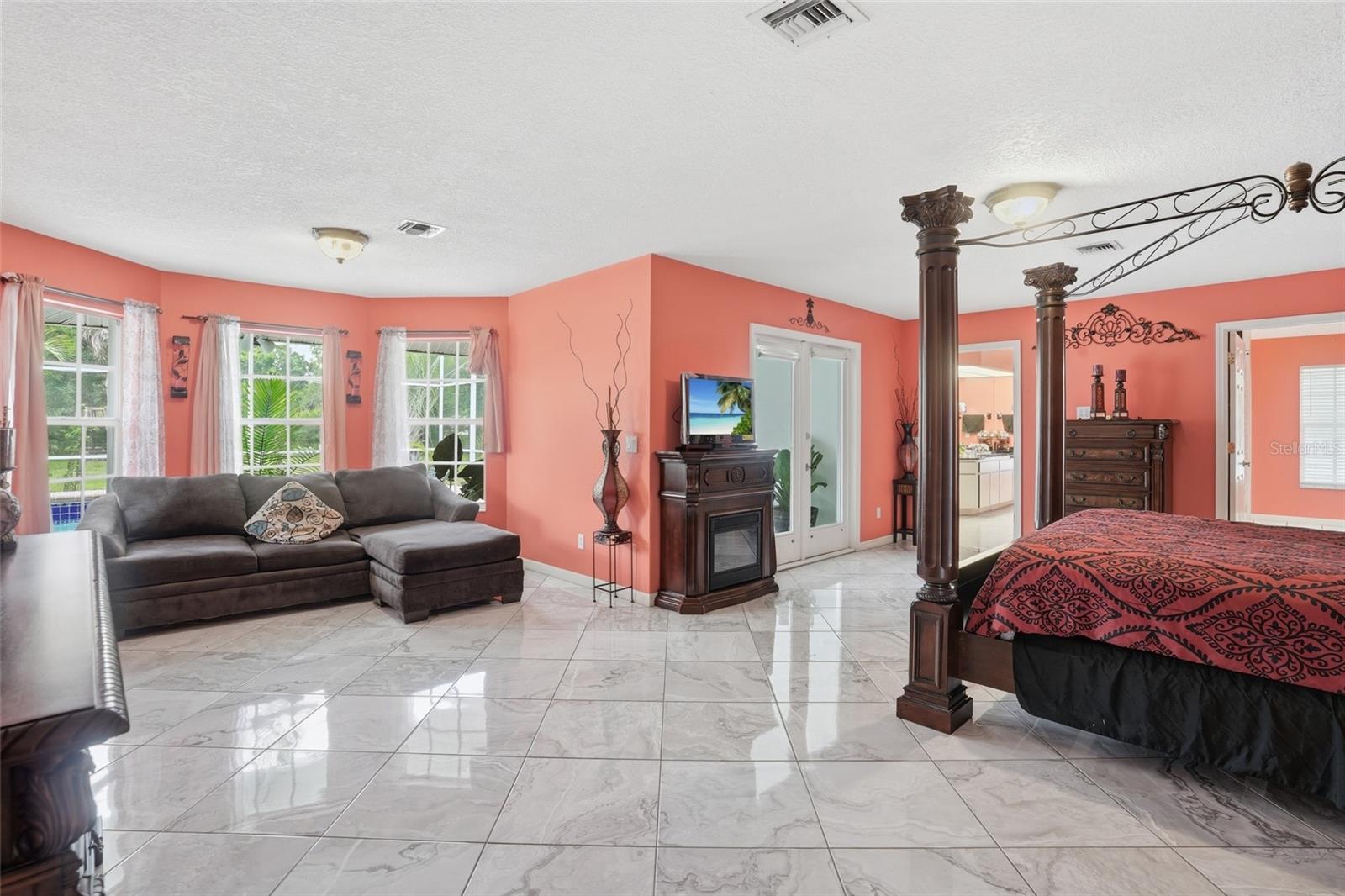 23494 WESTCHESTER BLVD, PUNTA GORDA, FL, 33980