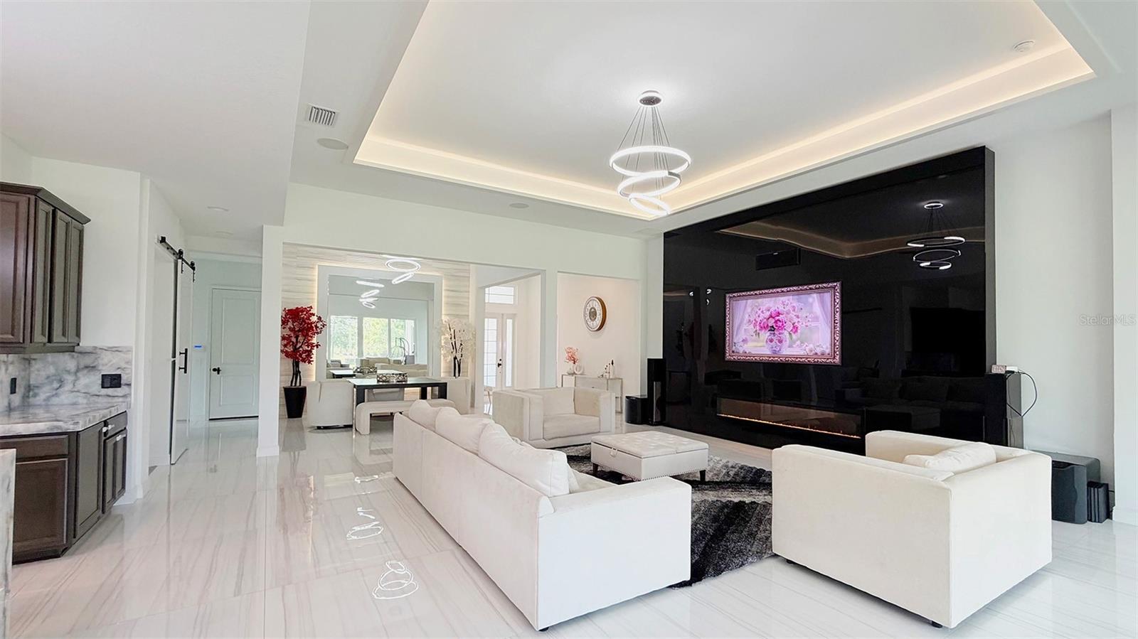 8294 GRANDE SHORES DR, SARASOTA, FL, 34240