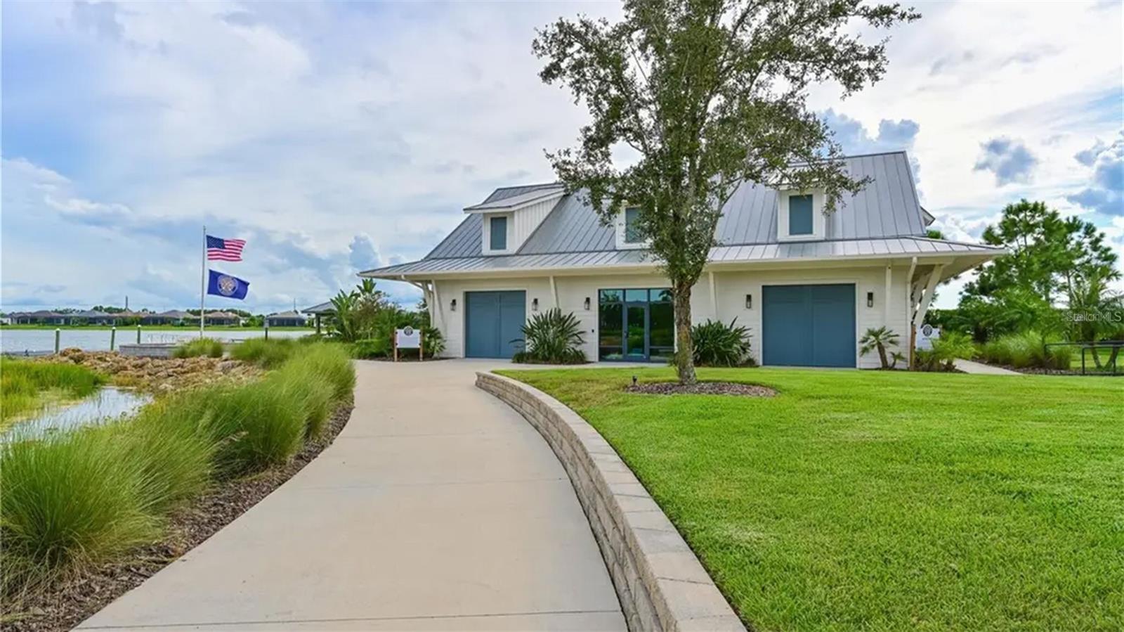 8294 GRANDE SHORES DR, SARASOTA, FL, 34240