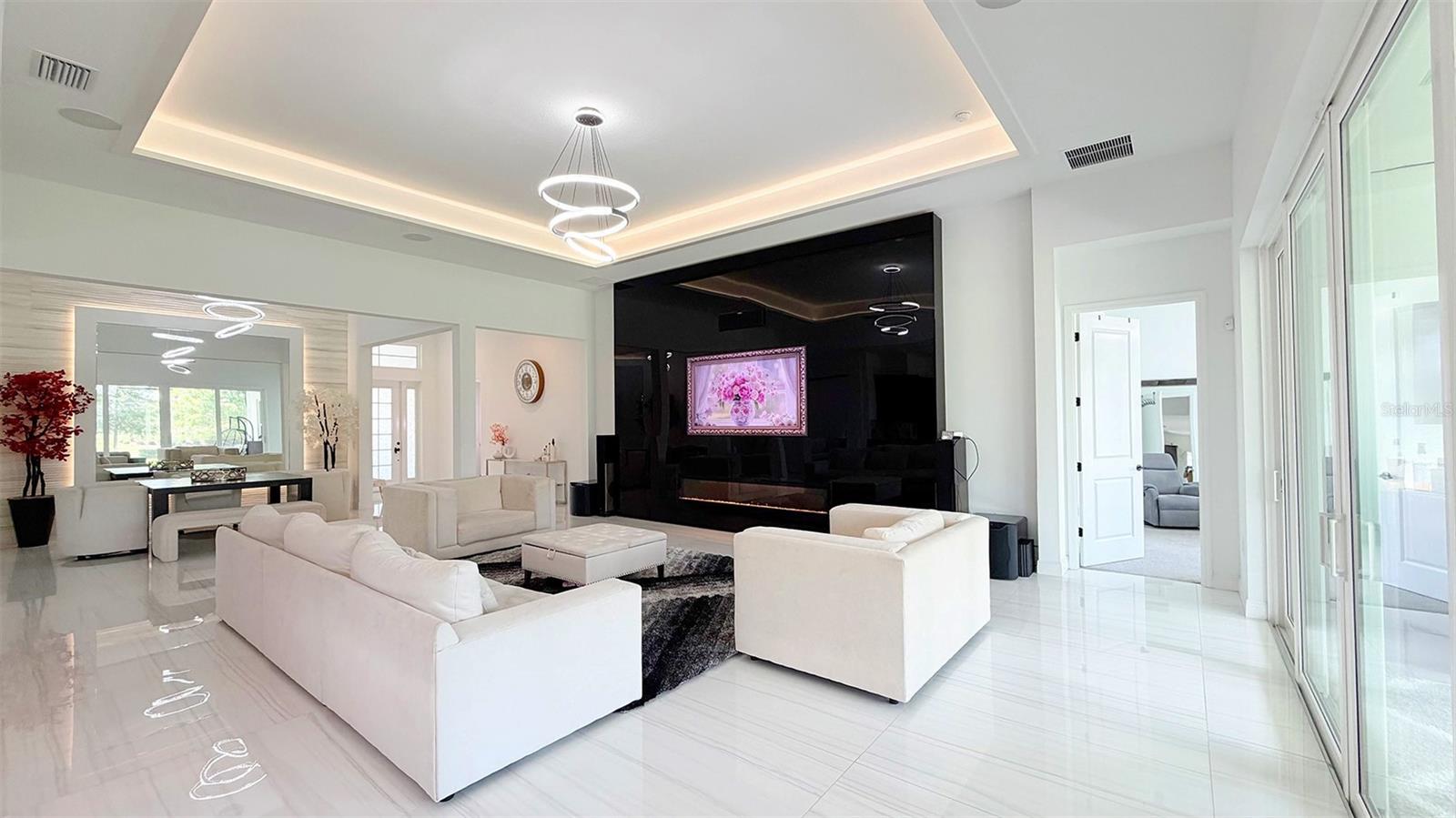 8294 GRANDE SHORES DR, SARASOTA, FL, 34240