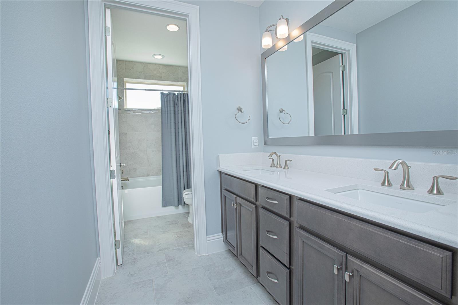 10846 MOBBERLEY CIR, ORLANDO, FL, 32832