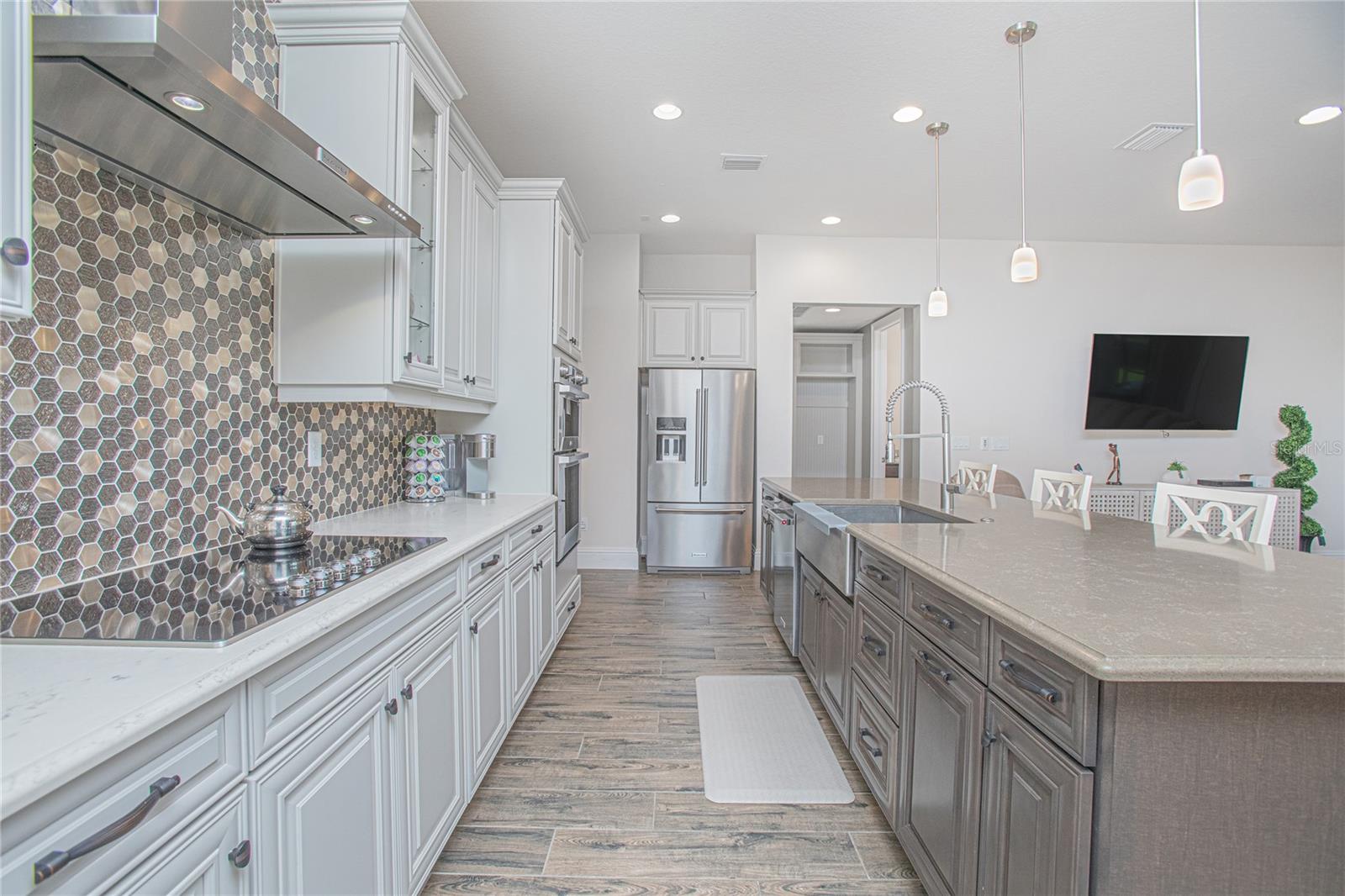 10846 MOBBERLEY CIR, ORLANDO, FL, 32832