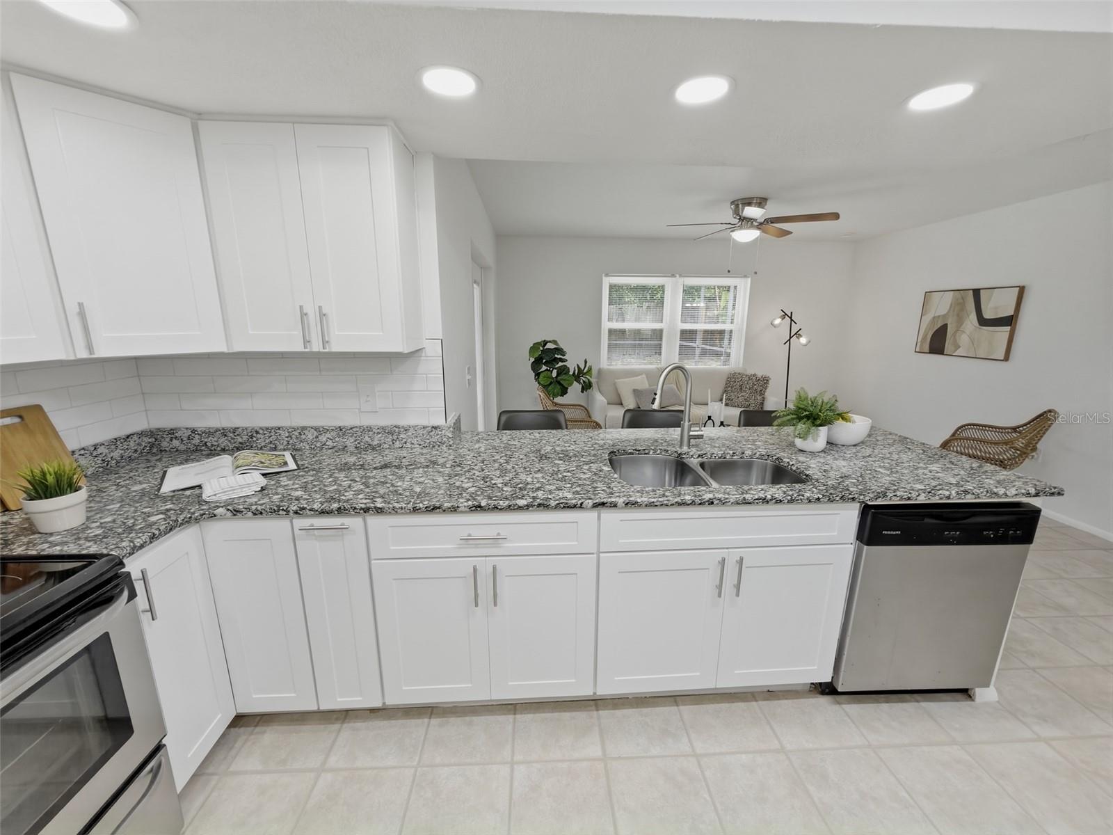 7607 BRAMBLEWOOD DR, PORT RICHEY, FL, 34668