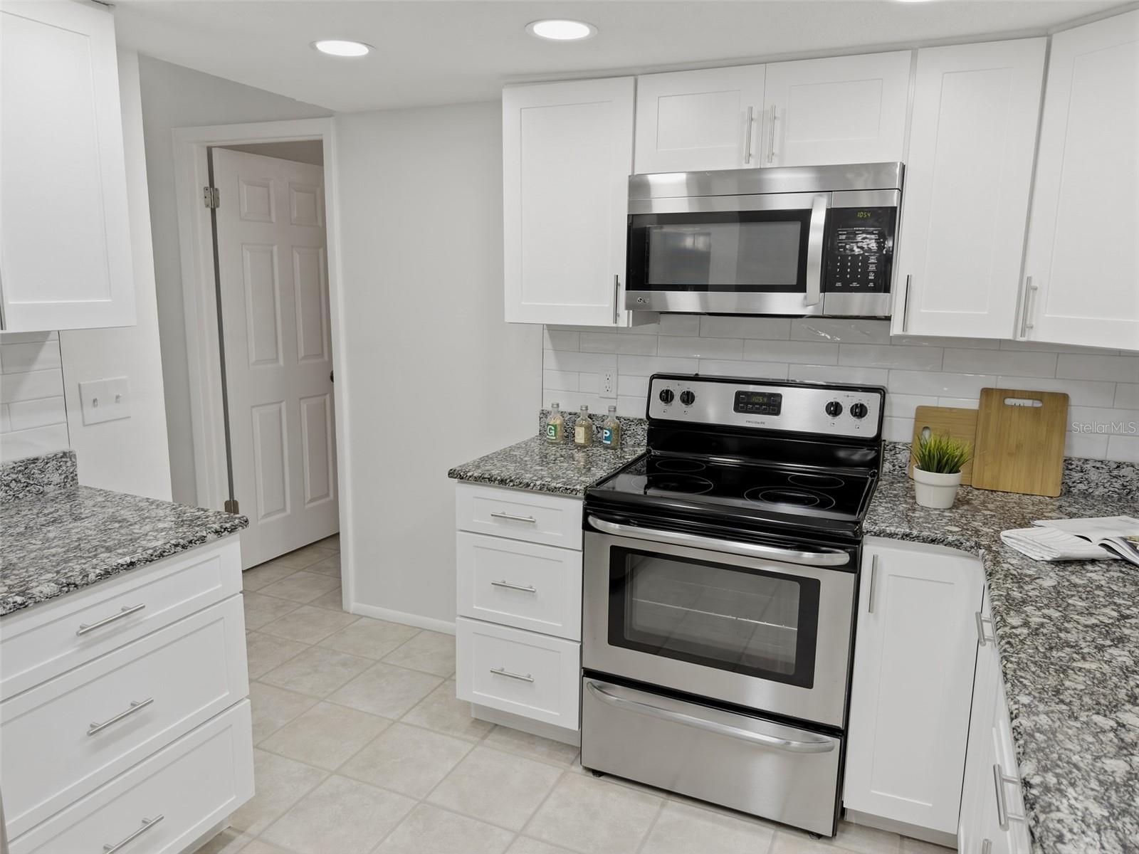 7607 BRAMBLEWOOD DR, PORT RICHEY, FL, 34668