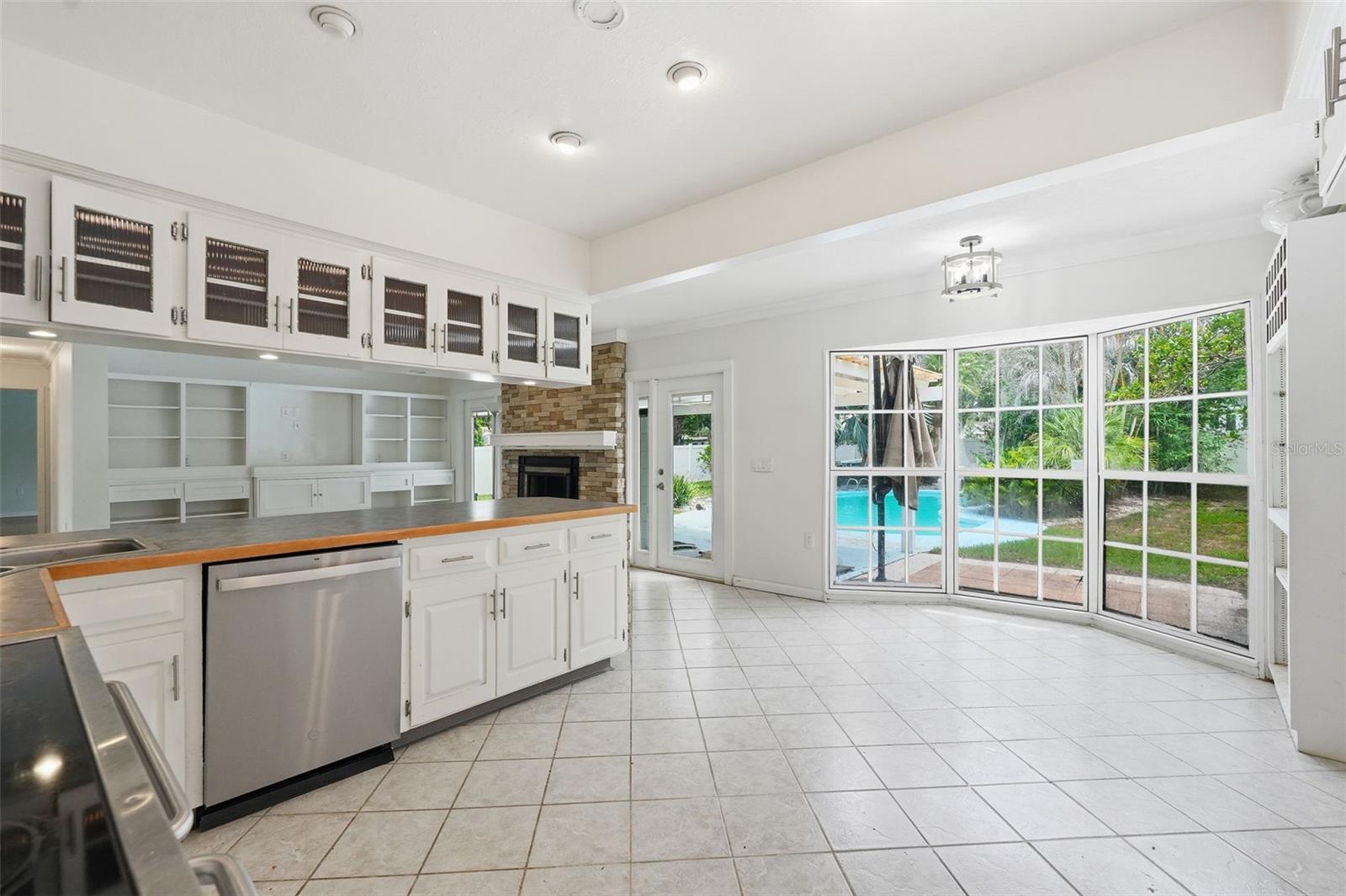 1303 WALLWOOD DR, BRANDON, FL, 33510