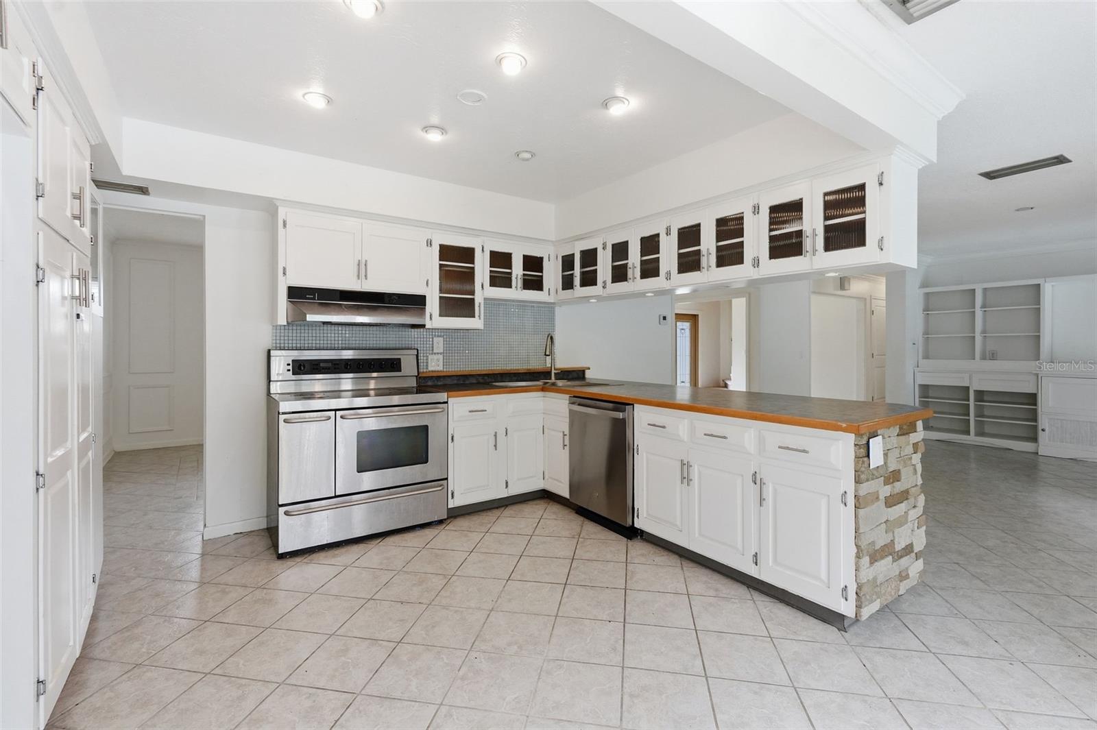 1303 WALLWOOD DR, BRANDON, FL, 33510