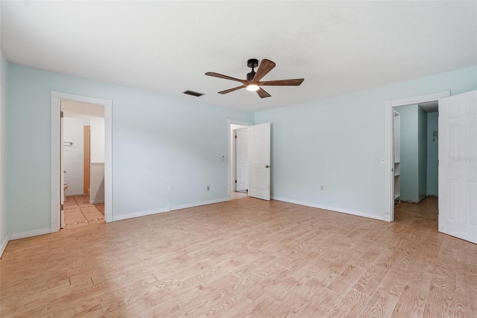 1303 WALLWOOD DR, BRANDON, FL, 33510