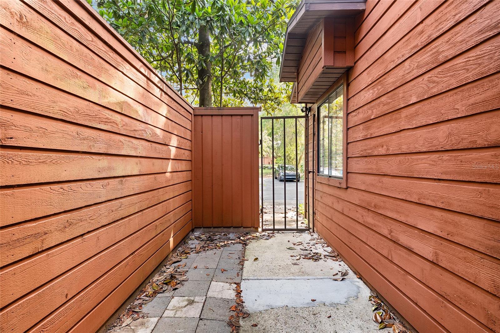 900 SW 62ND BLVD #L76, GAINESVILLE, FL, 32607