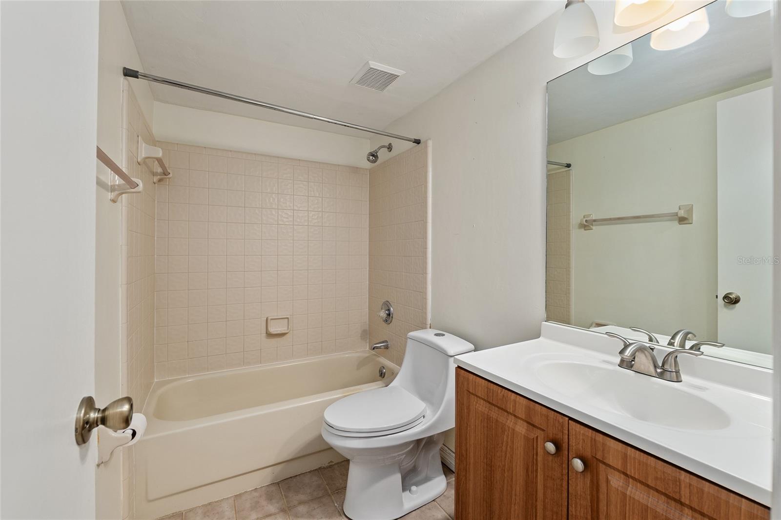 900 SW 62ND BLVD #L76, GAINESVILLE, FL, 32607