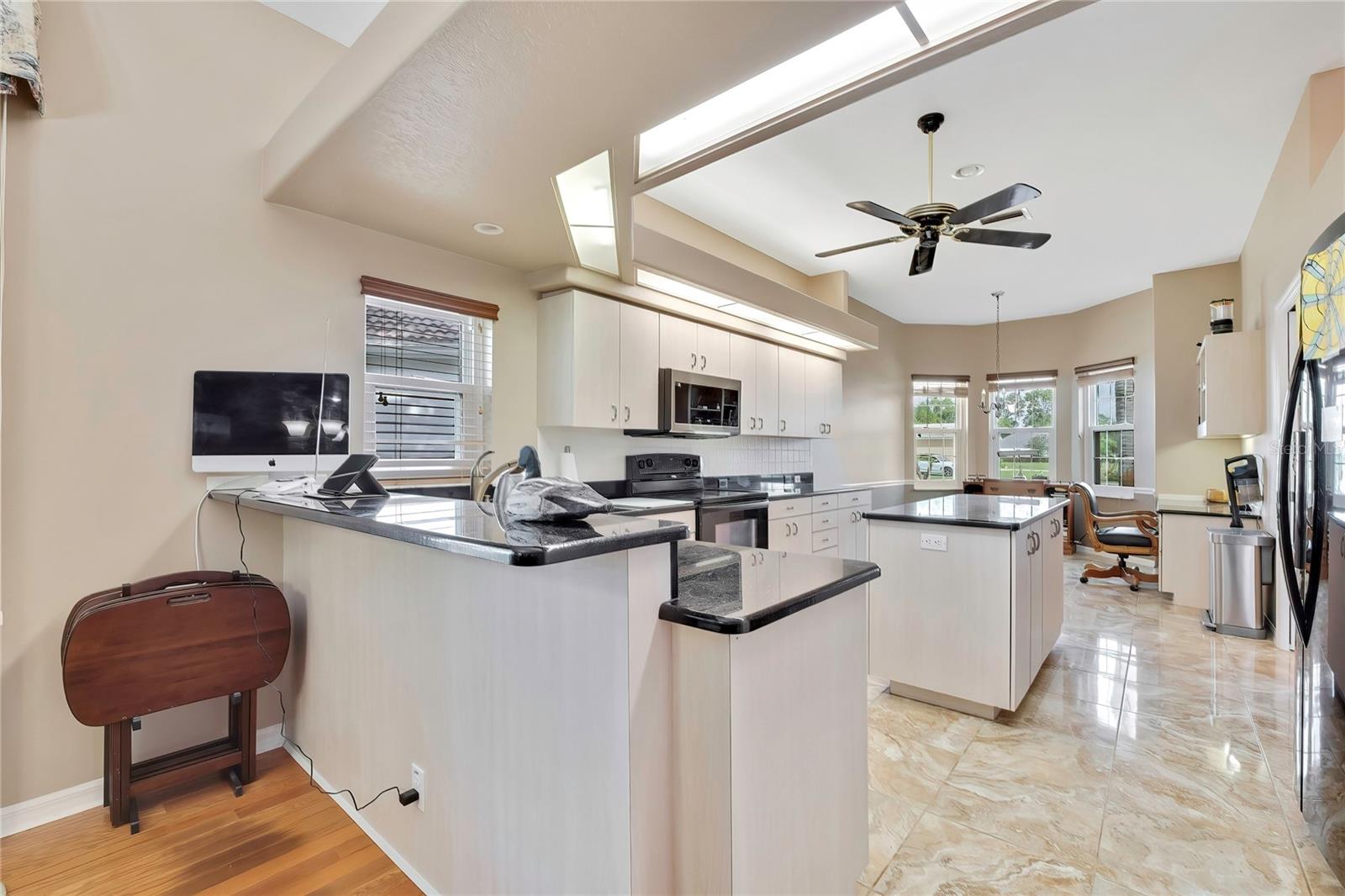 8480 MAYBELLE DR, WEEKI WACHEE, FL, 34613