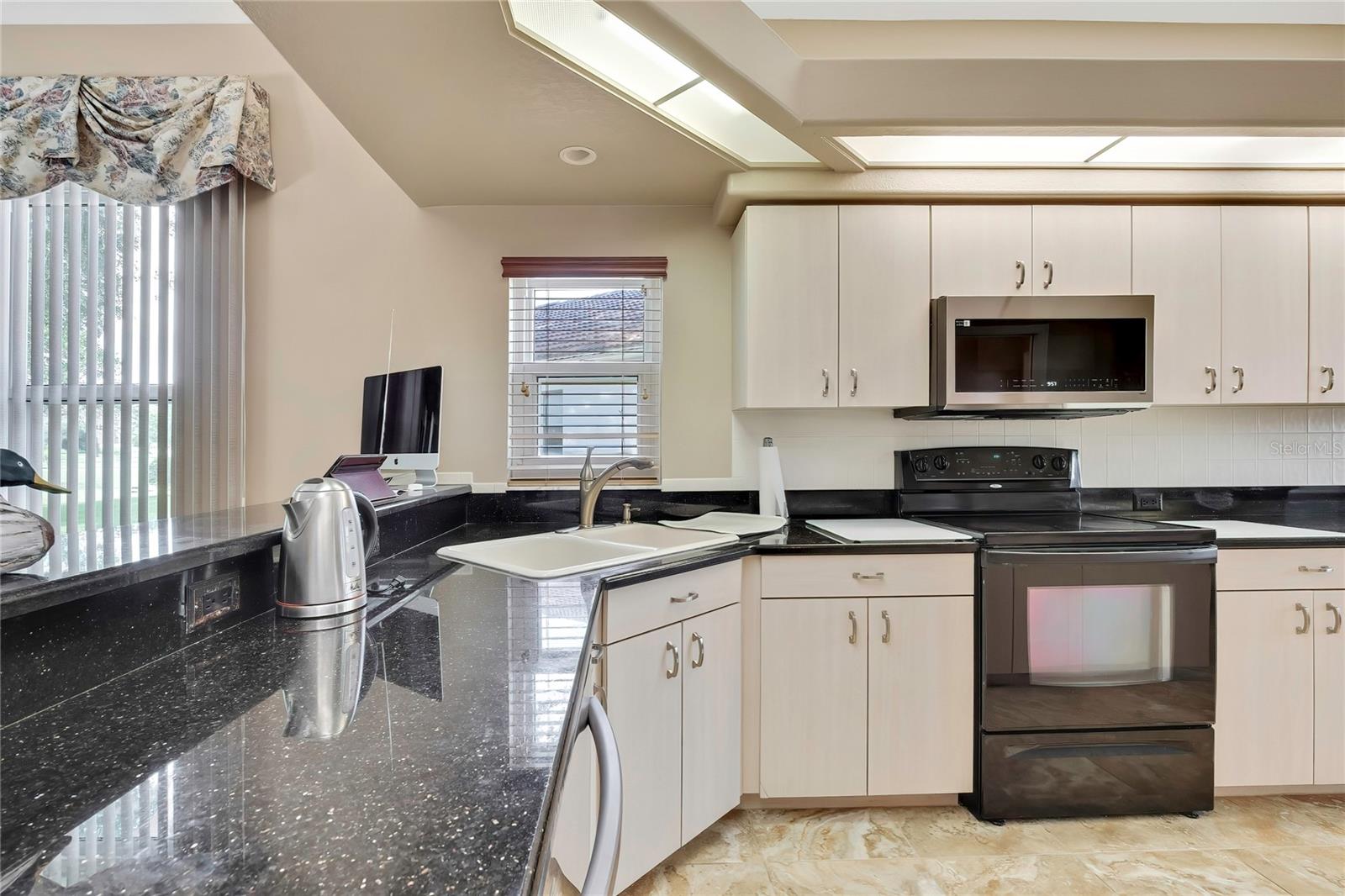 8480 MAYBELLE DR, WEEKI WACHEE, FL, 34613