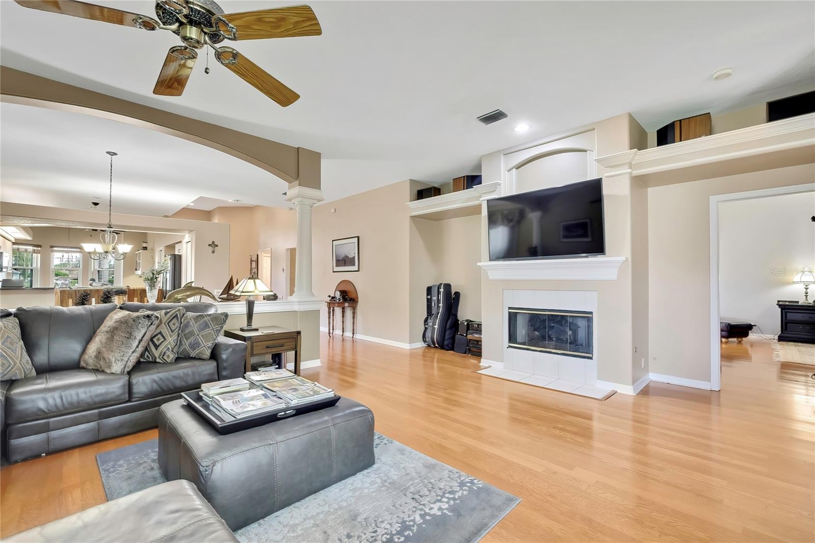 8480 MAYBELLE DR, WEEKI WACHEE, FL, 34613