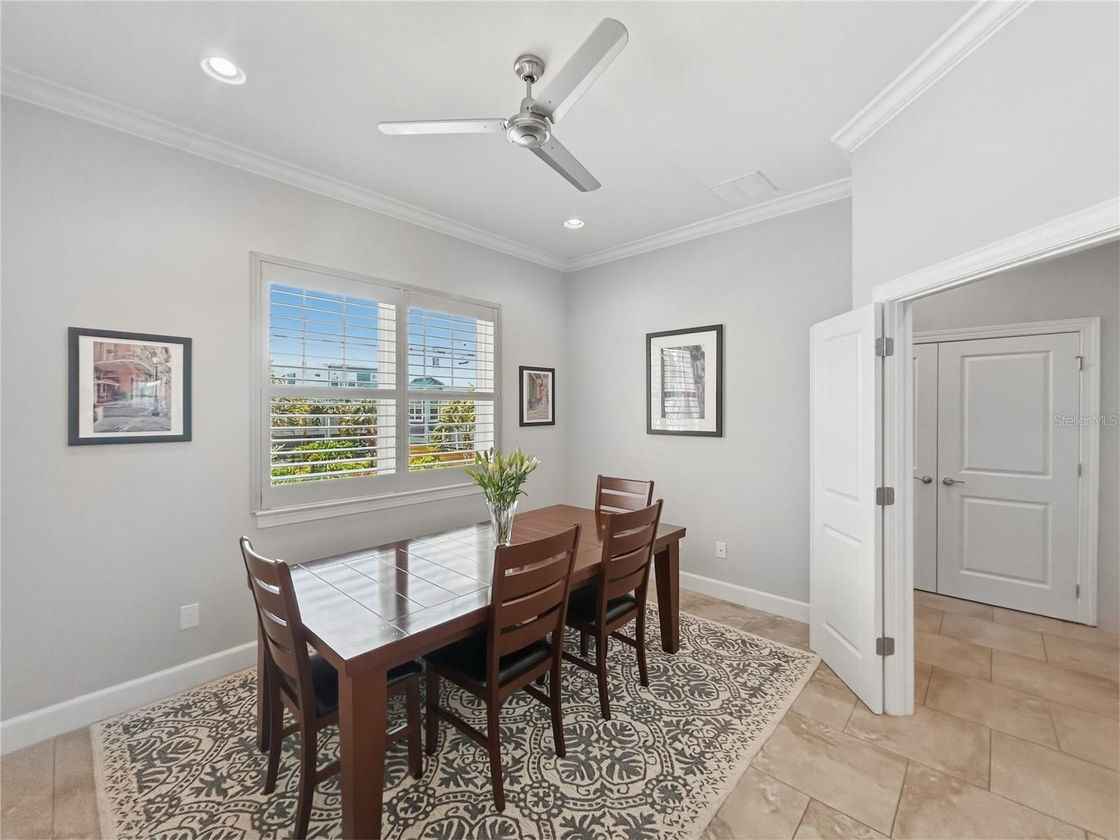 3137 MOORINGS DR S, ST PETERSBURG, FL, 33712