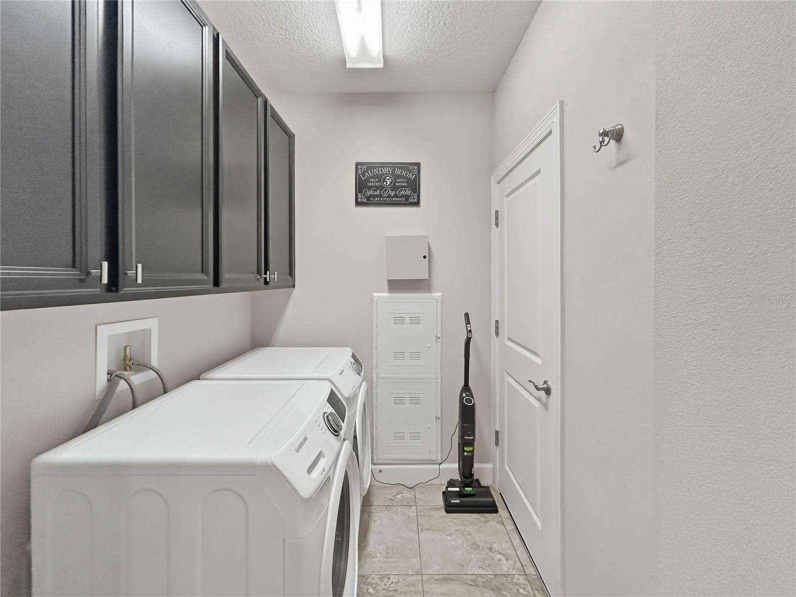 3137 MOORINGS DR S, ST PETERSBURG, FL, 33712