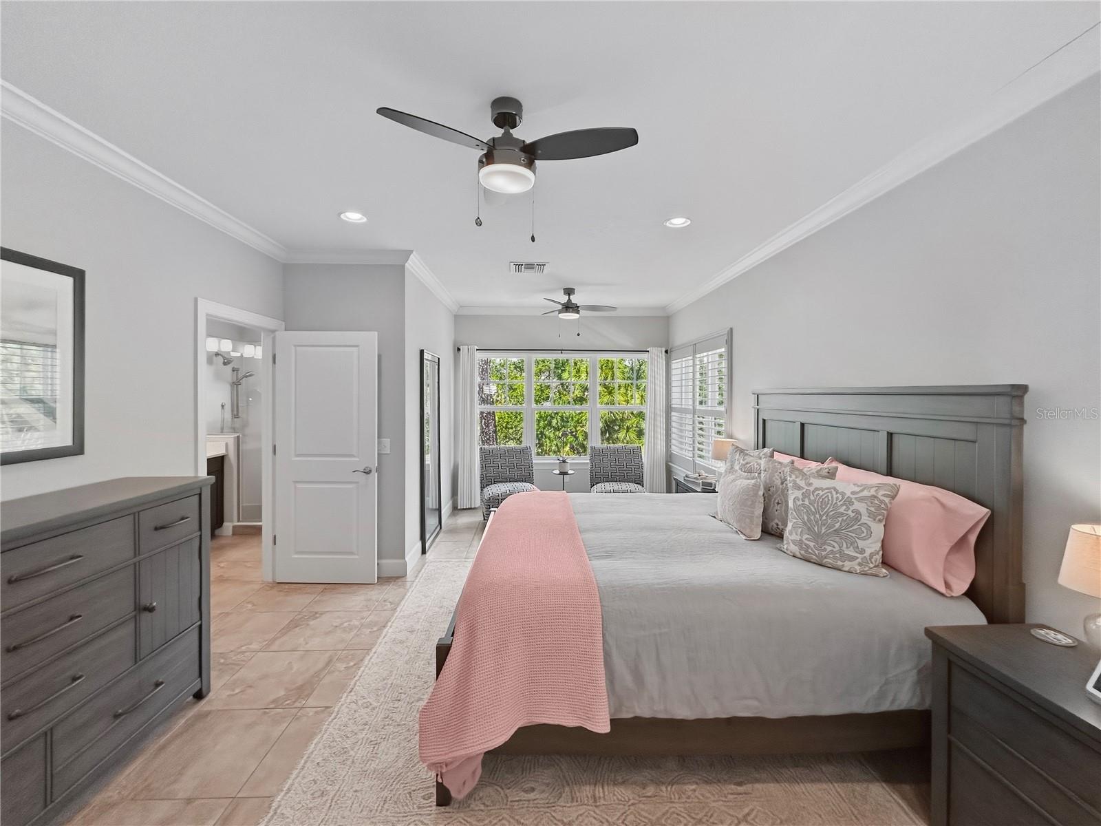 3137 MOORINGS DR S, ST PETERSBURG, FL, 33712
