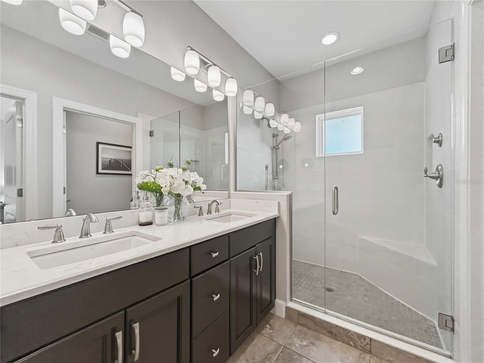 3137 MOORINGS DR S, ST PETERSBURG, FL, 33712