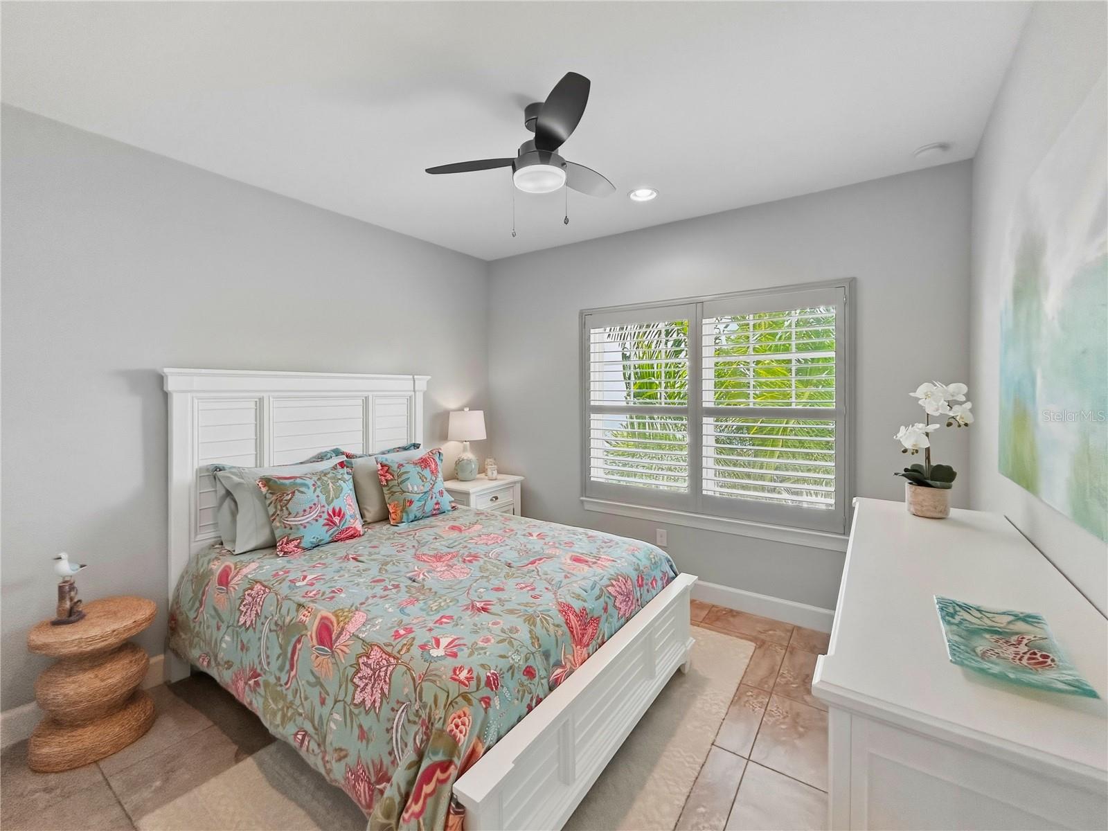 3137 MOORINGS DR S, ST PETERSBURG, FL, 33712