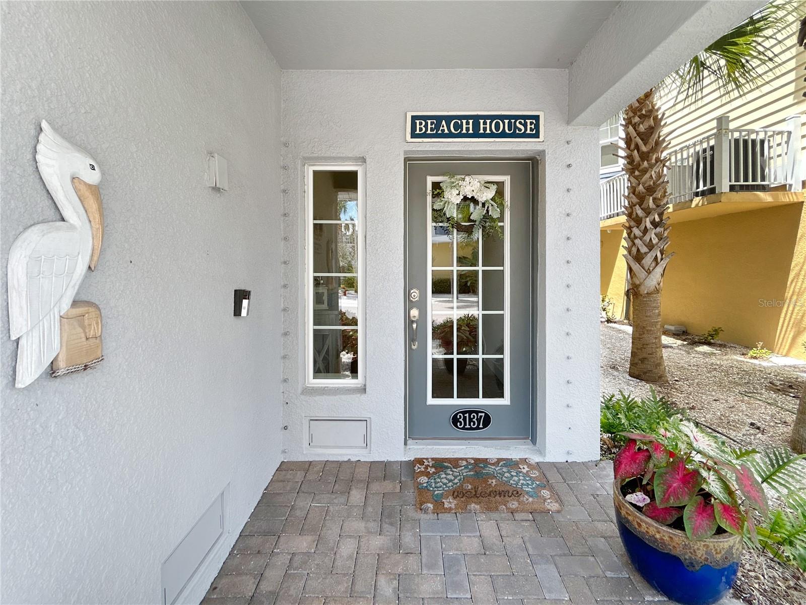 3137 MOORINGS DR S, ST PETERSBURG, FL, 33712