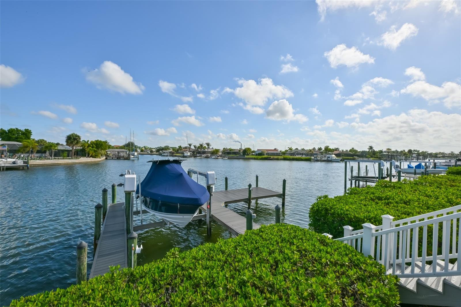 831 SYMPHONY ISLES BLVD, APOLLO BEACH, FL, 33572