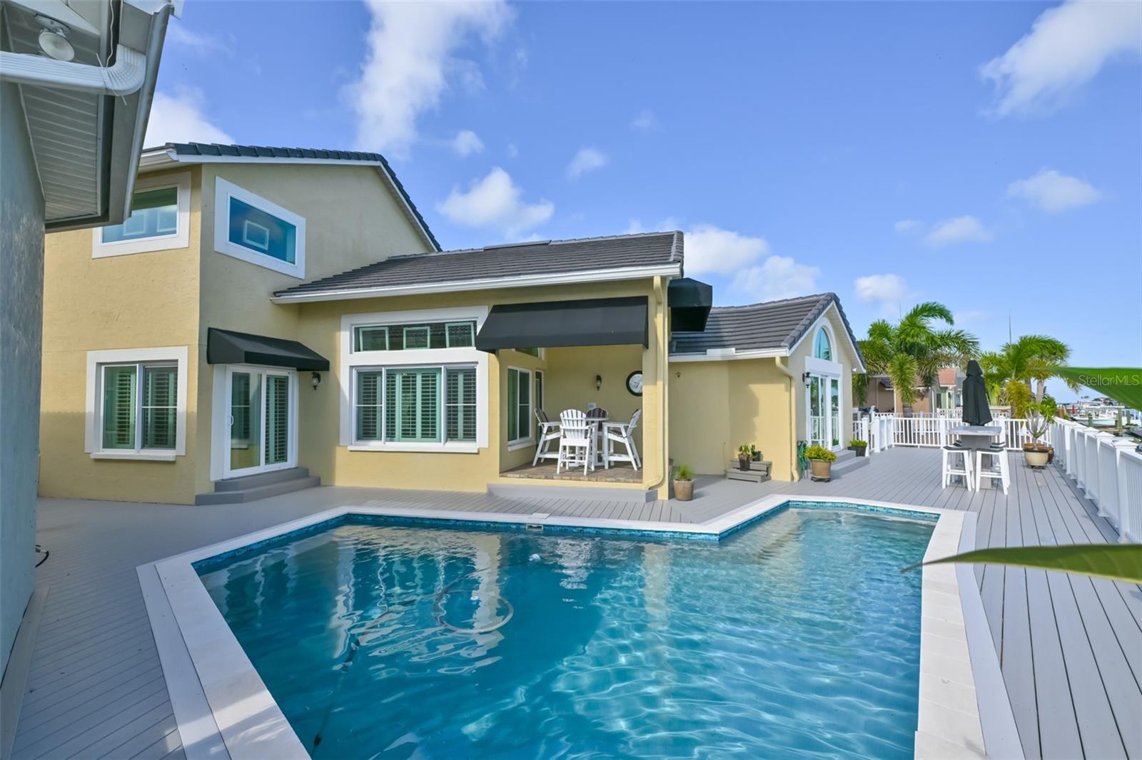 831 SYMPHONY ISLES BLVD, APOLLO BEACH, FL, 33572