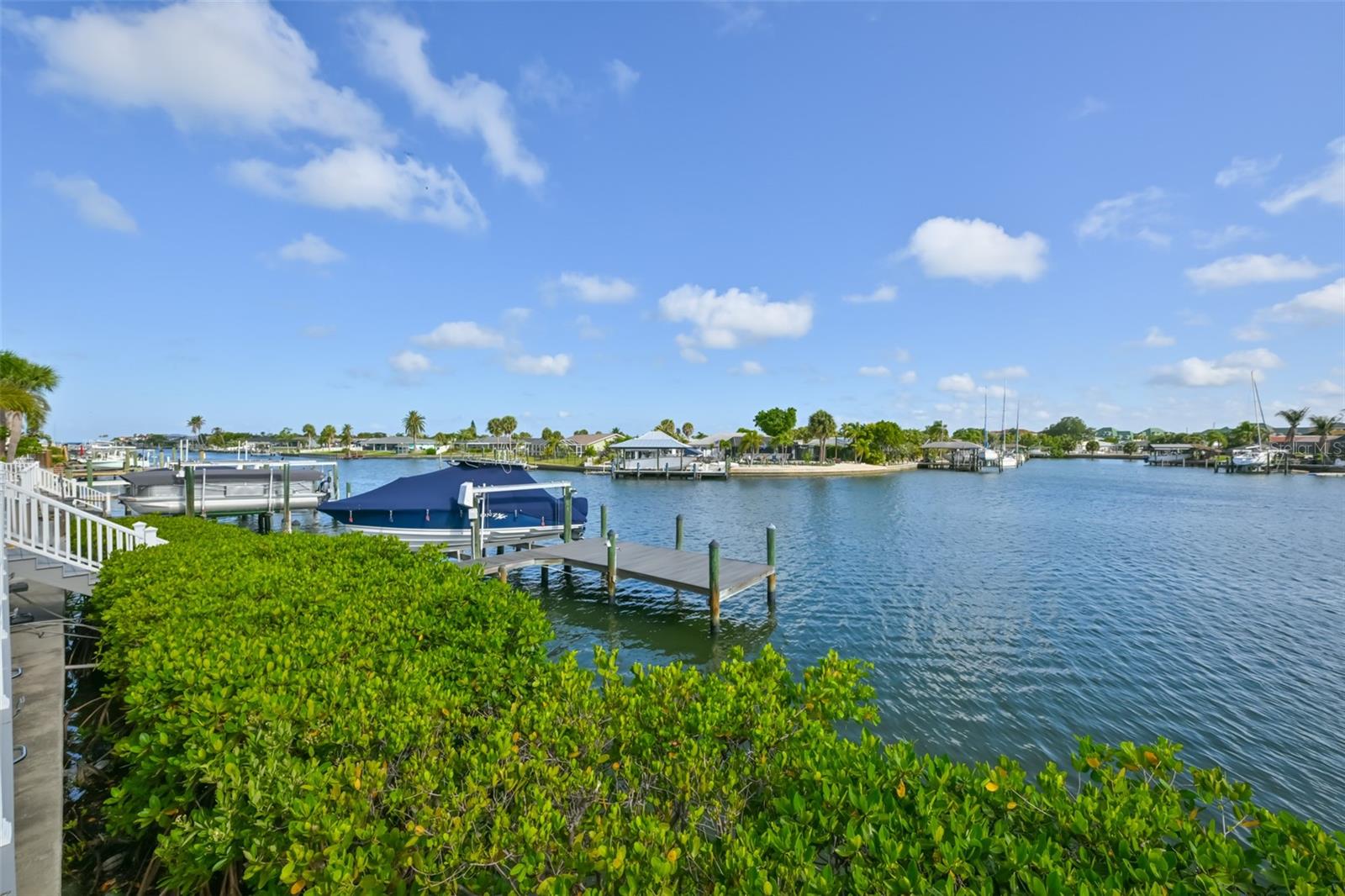 831 SYMPHONY ISLES BLVD, APOLLO BEACH, FL, 33572