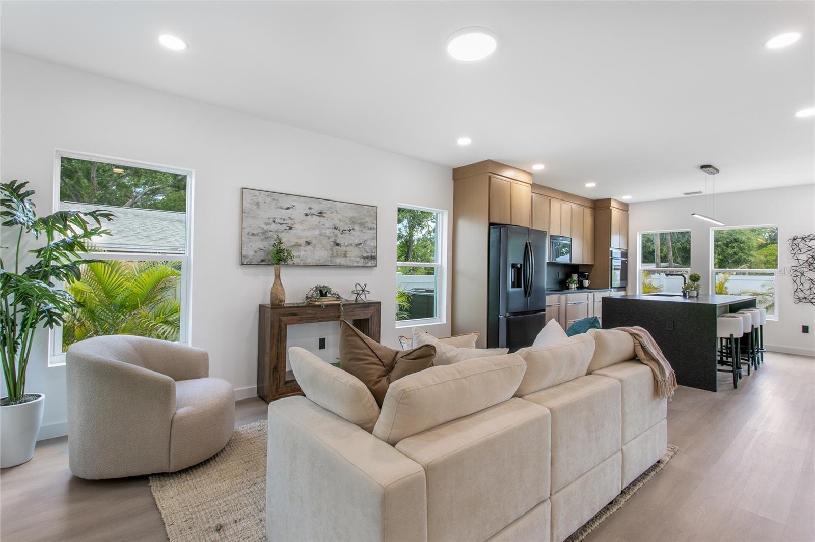 4613 QUEENSBORO AVE S, ST PETERSBURG, FL, 33711