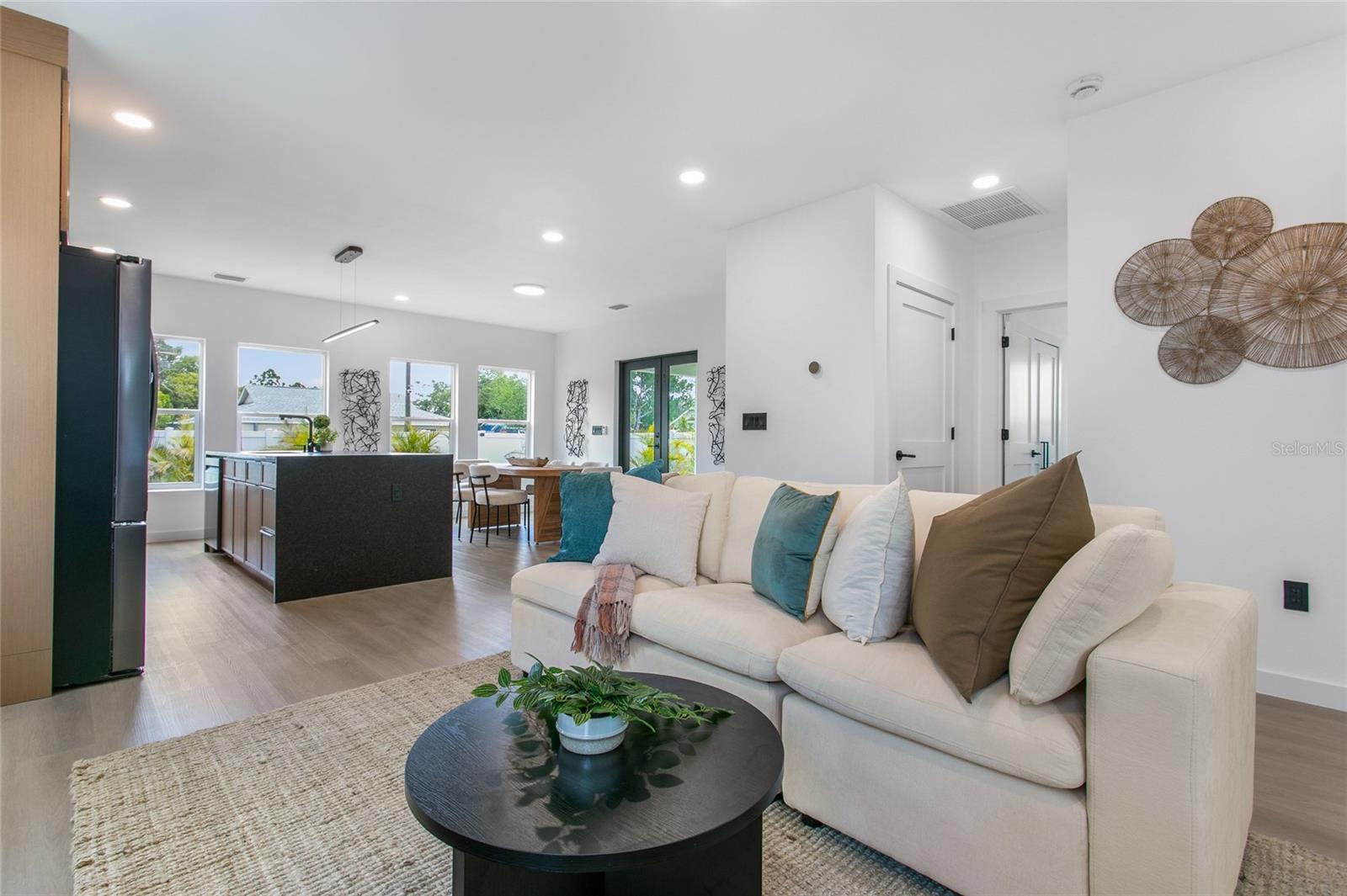 4613 QUEENSBORO AVE S, ST PETERSBURG, FL, 33711