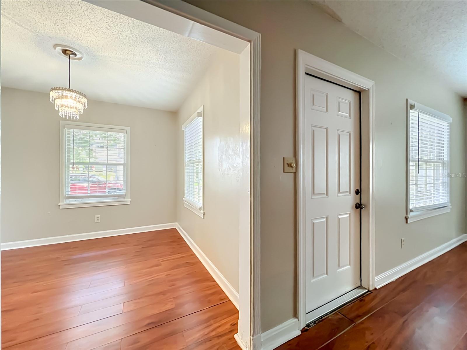 21 N MILLS AVE, ORLANDO, FL, 32801