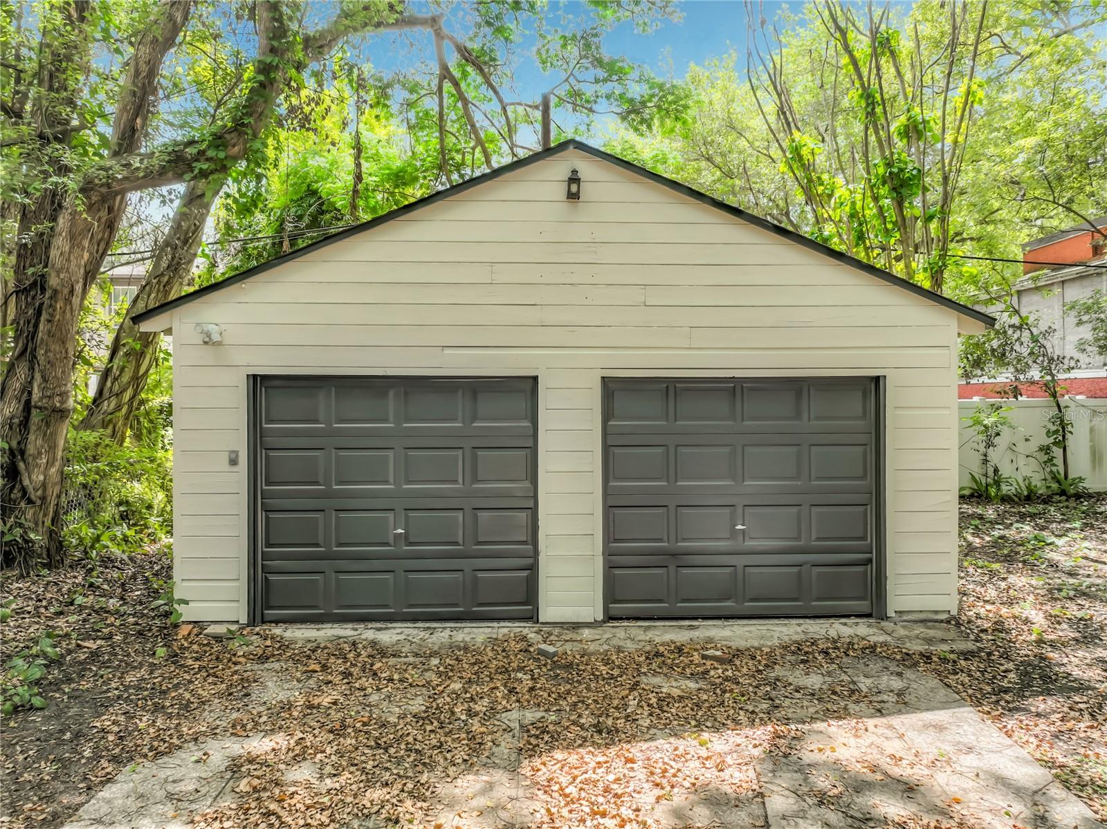 21 N MILLS AVE, ORLANDO, FL, 32801