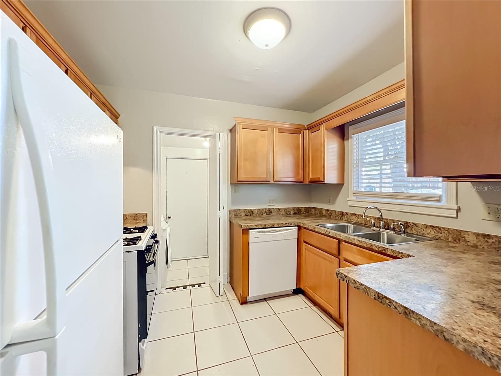 21 N MILLS AVE, ORLANDO, FL, 32801