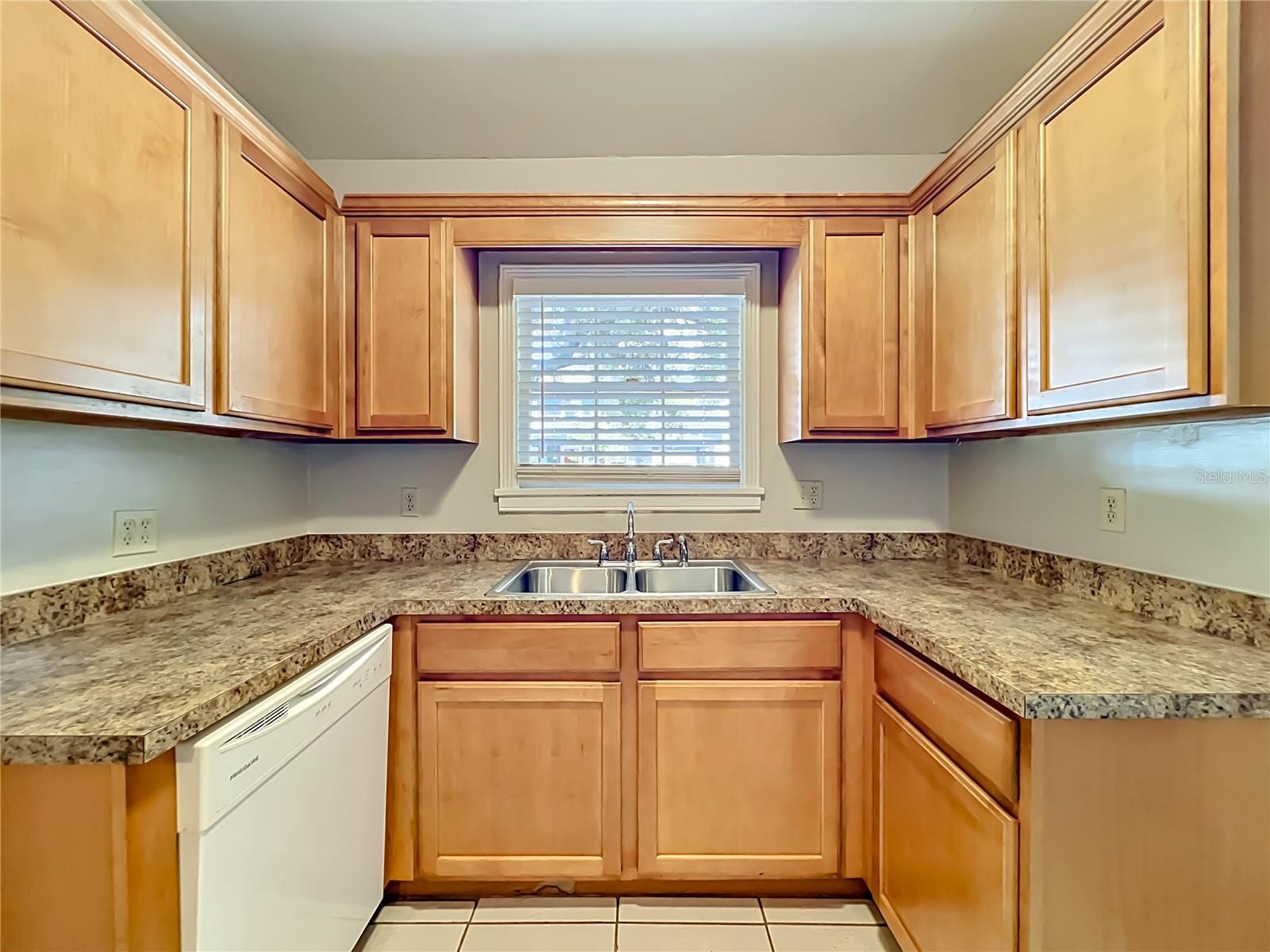 21 N MILLS AVE, ORLANDO, FL, 32801