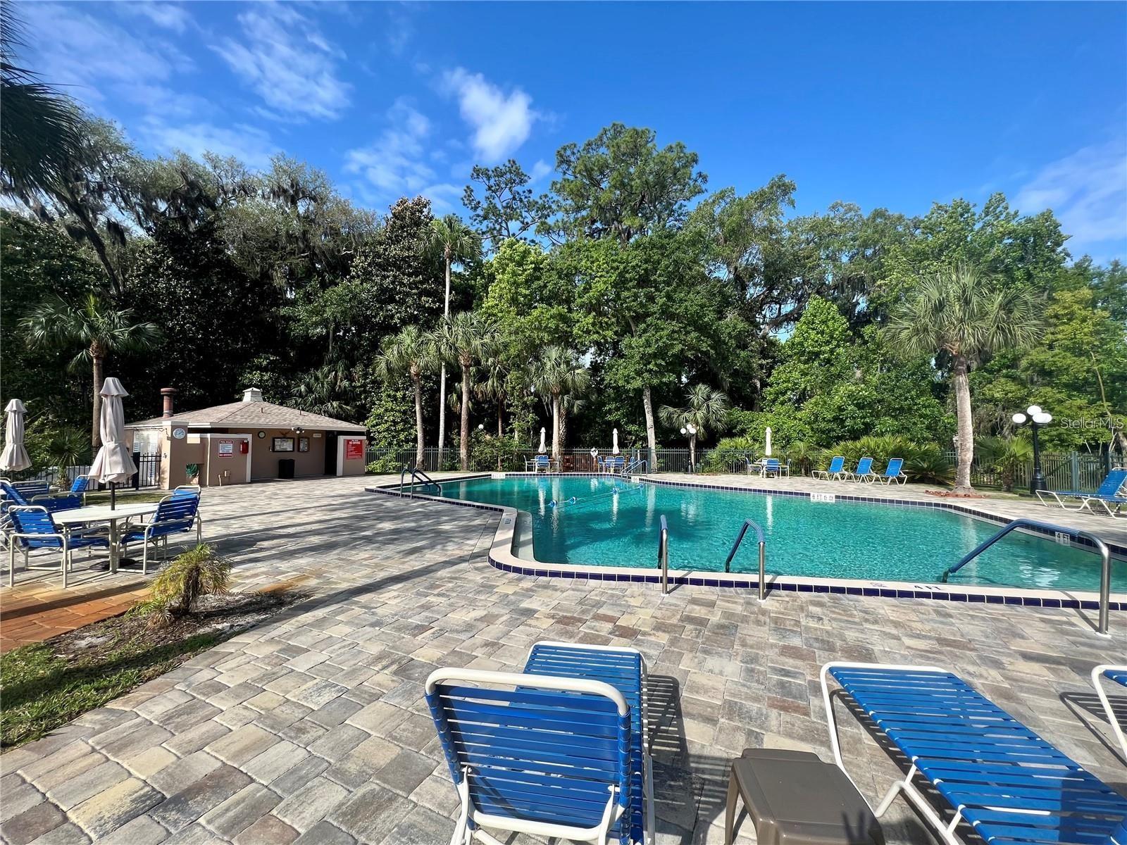100 SWEETGUM WOODS CT #12C, DELTONA, FL, 32725